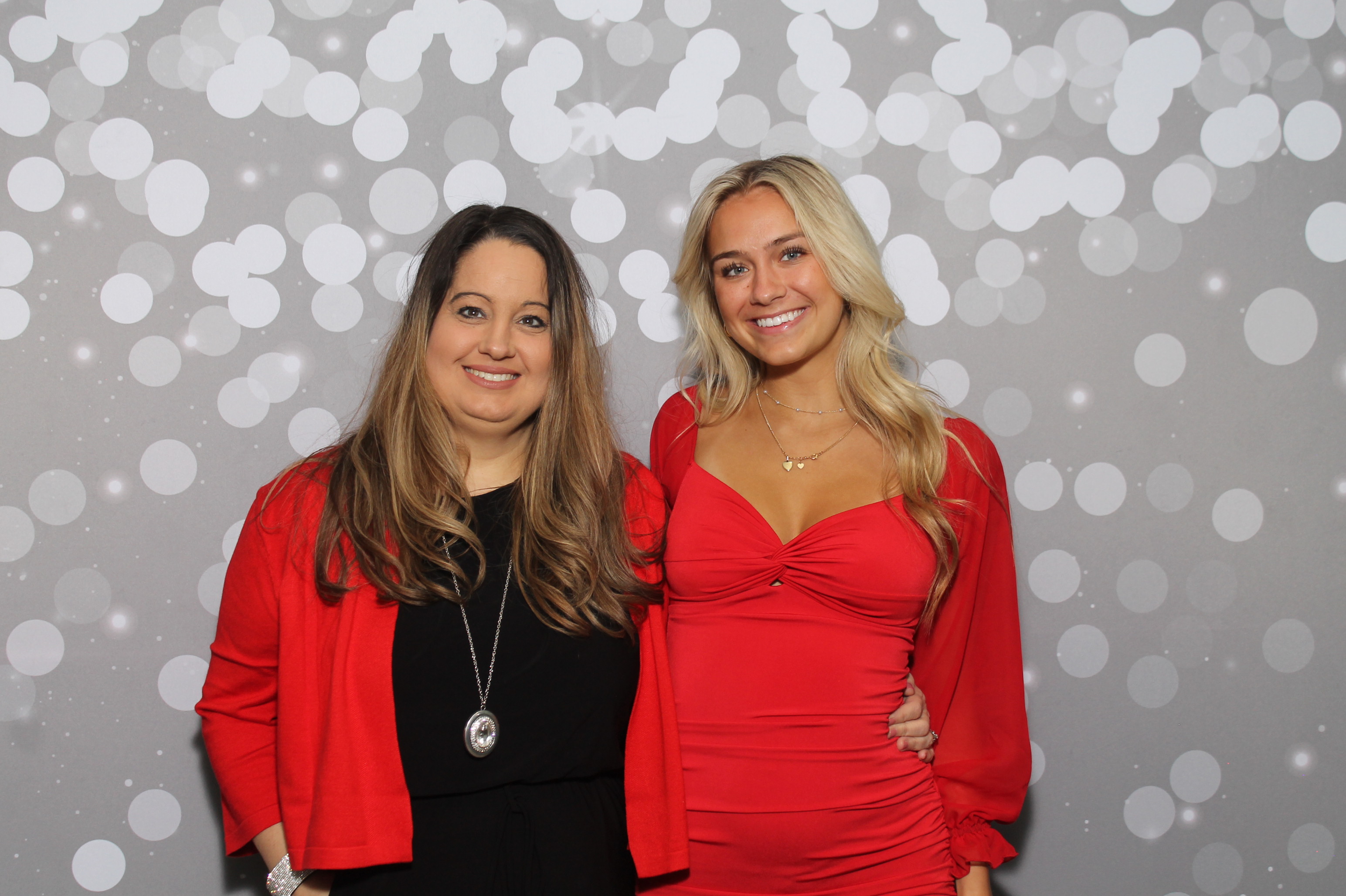 Red Dress Gala | View more photos from the event at gallery.photoboothcincy.com/u/PhotoBoothCincy/Red-Dress-Gala-1