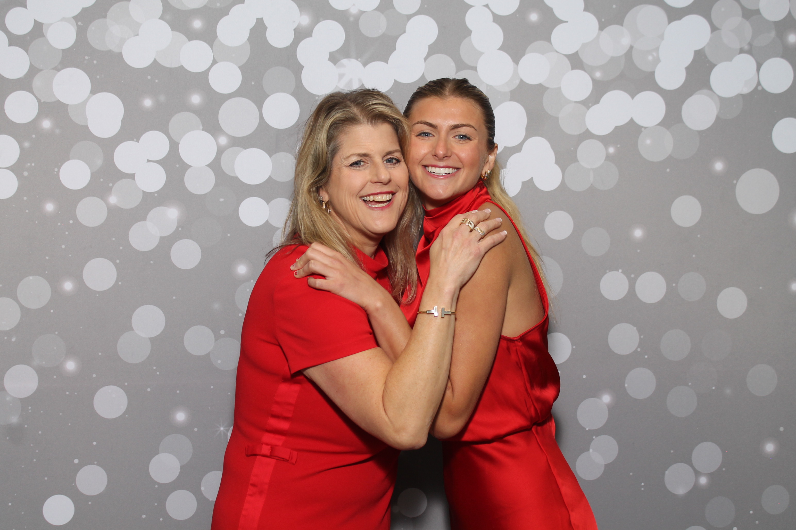 Red Dress Gala | View more photos from the event at gallery.photoboothcincy.com/u/PhotoBoothCincy/Red-Dress-Gala-1