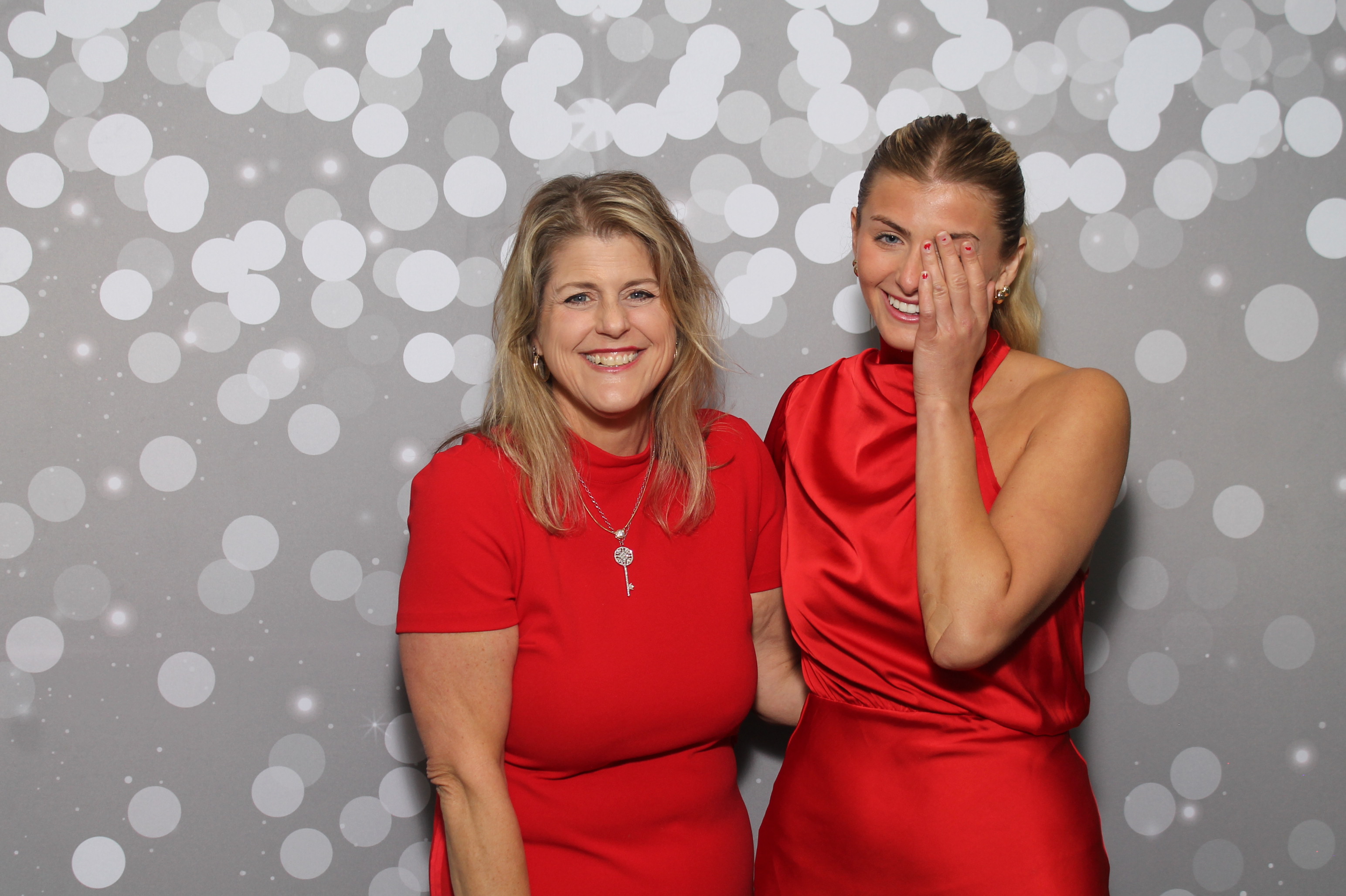 Red Dress Gala | View more photos from the event at gallery.photoboothcincy.com/u/PhotoBoothCincy/Red-Dress-Gala-1