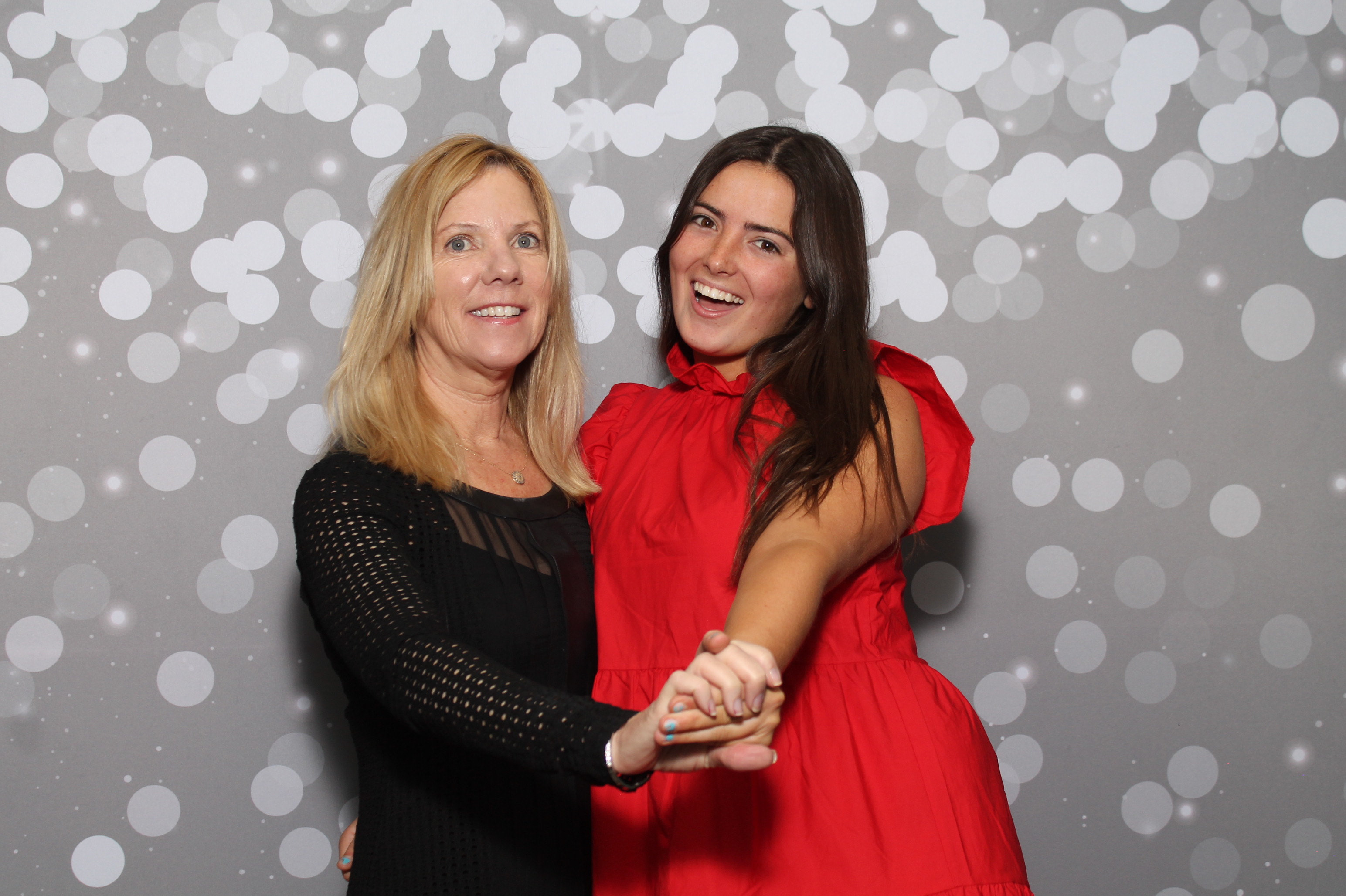 Red Dress Gala | View more photos from the event at gallery.photoboothcincy.com/u/PhotoBoothCincy/Red-Dress-Gala-1
