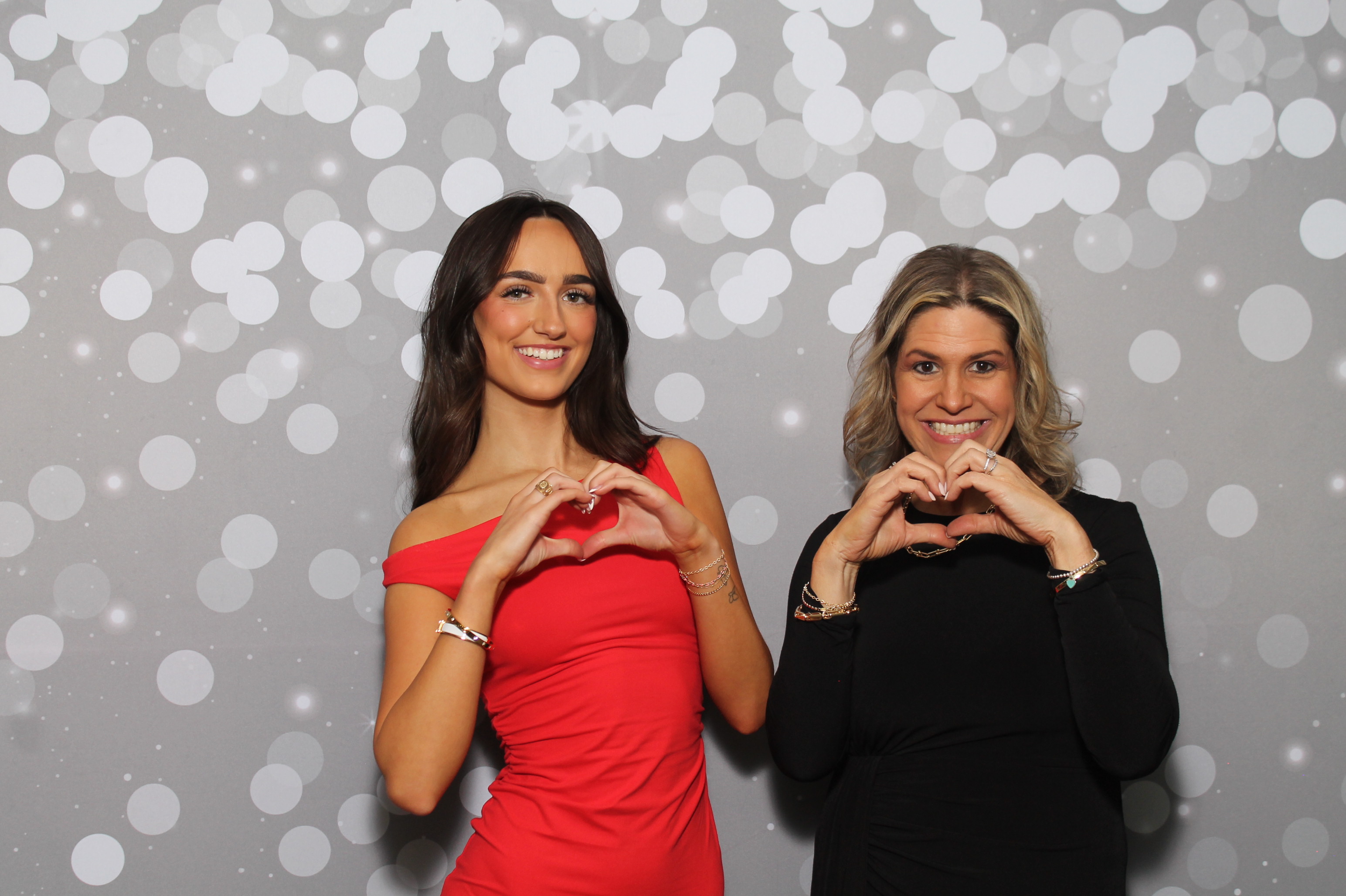 Red Dress Gala | View more photos from the event at gallery.photoboothcincy.com/u/PhotoBoothCincy/Red-Dress-Gala-1