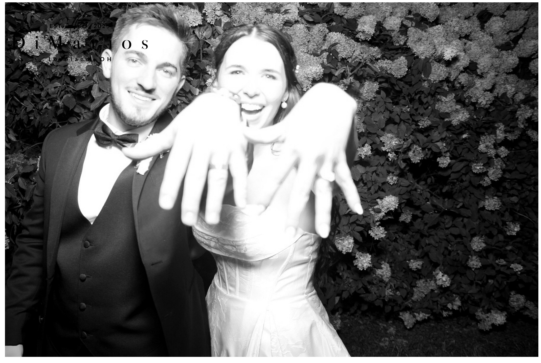 Reilly & Sam | View more photos from the event at gallery.photoboothcincy.com/u/PhotoBoothCincy/Reilly-Sam