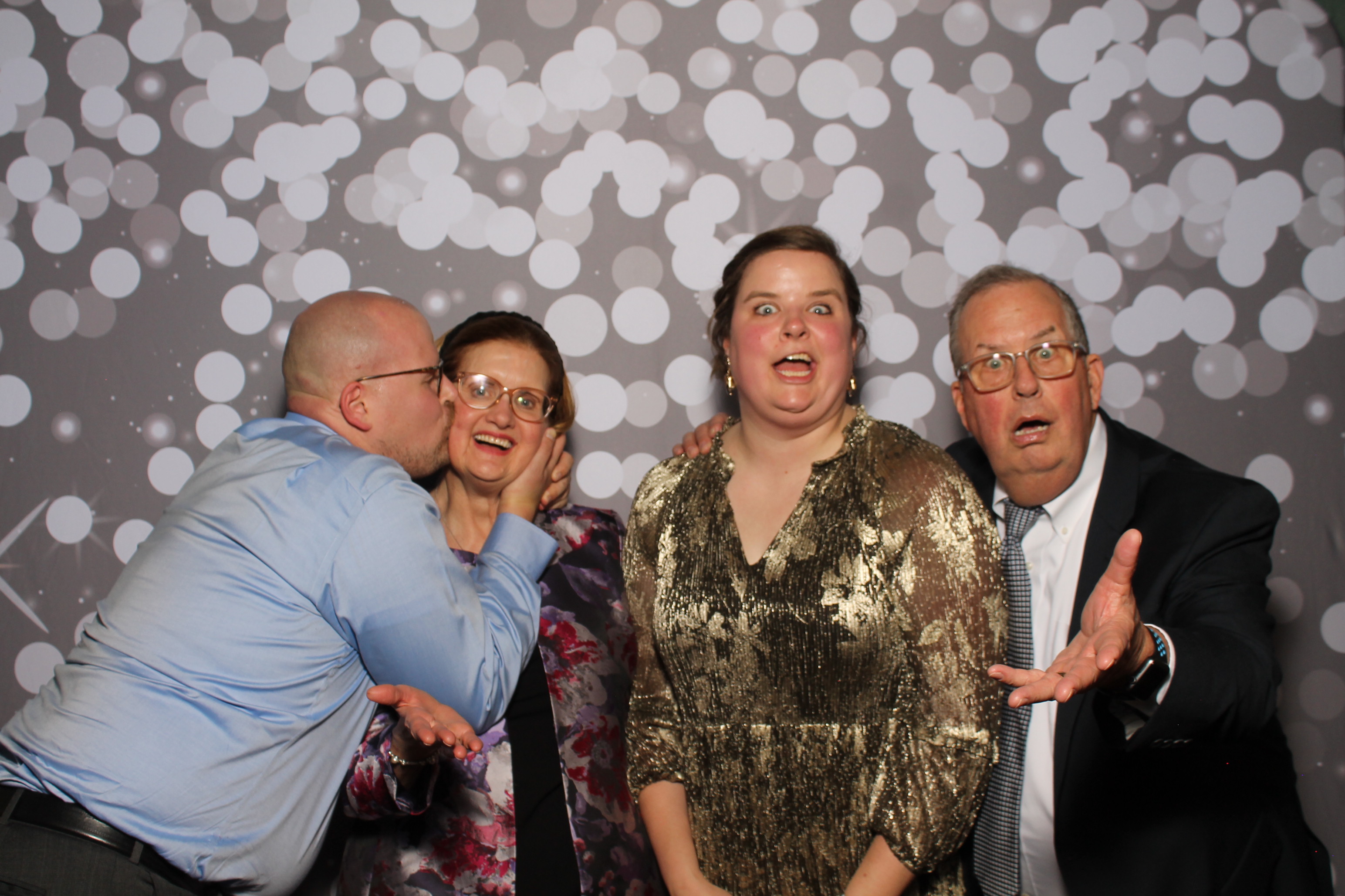 Ryan & Mary Grace Reception  | View more photos from the event at gallery.photoboothcincy.com/u/PhotoBoothCincy/Ryan-Mary-Grace-Reception