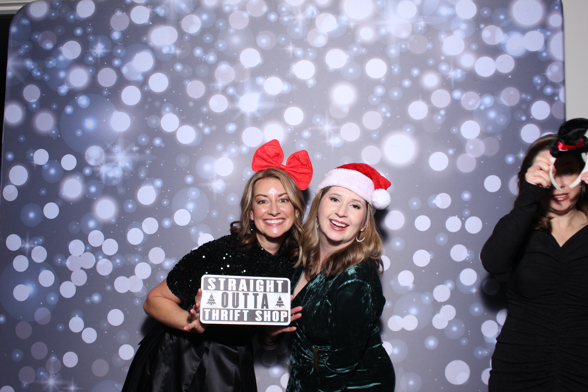 SEI Holiday Party | View more photos from the event at gallery.photoboothcincy.com/u/PhotoBoothCincy/SEI-Holiday-Party-0