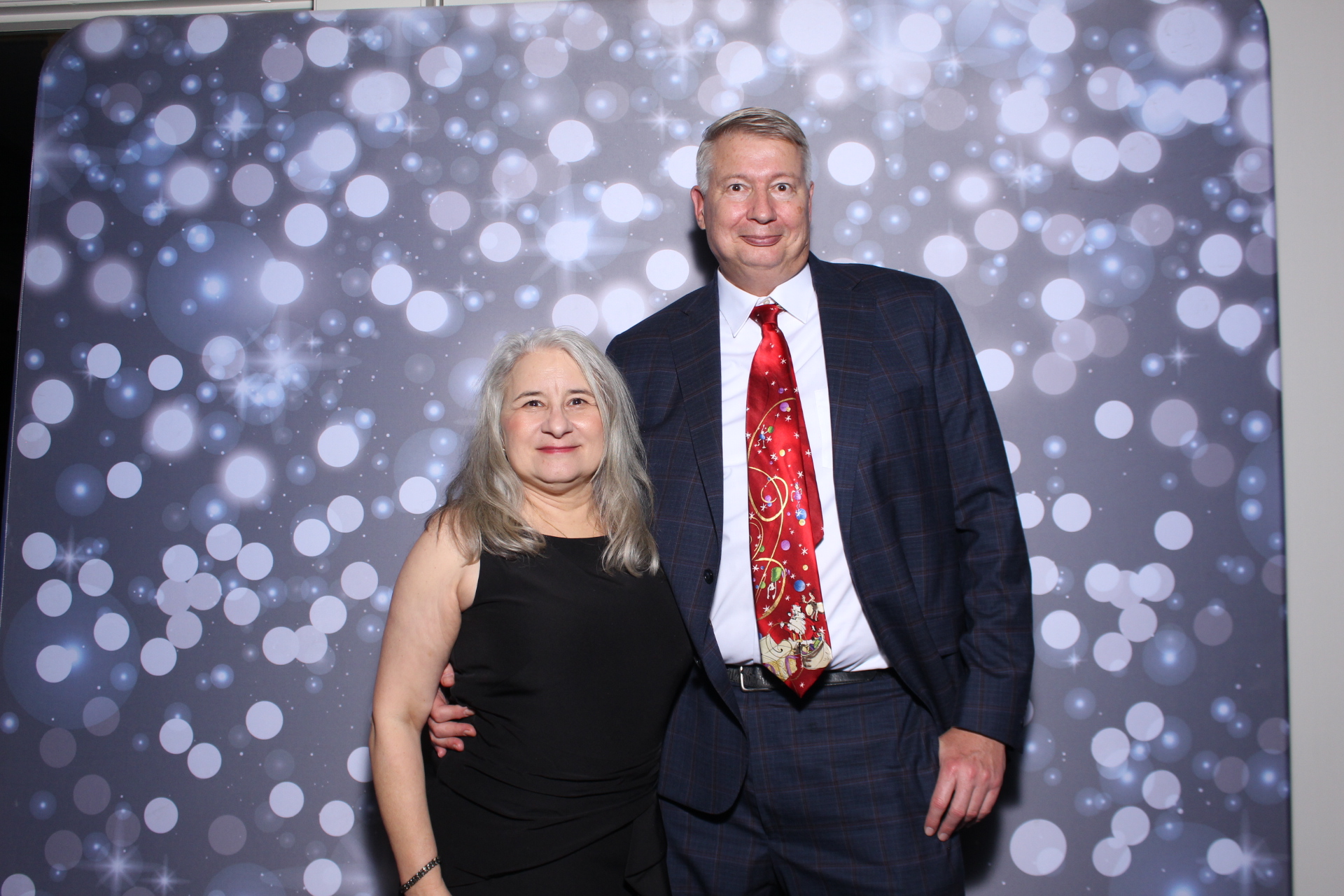 SEI Holiday Party | View more photos from the event at gallery.photoboothcincy.com/u/PhotoBoothCincy/SEI-Holiday-Party-0