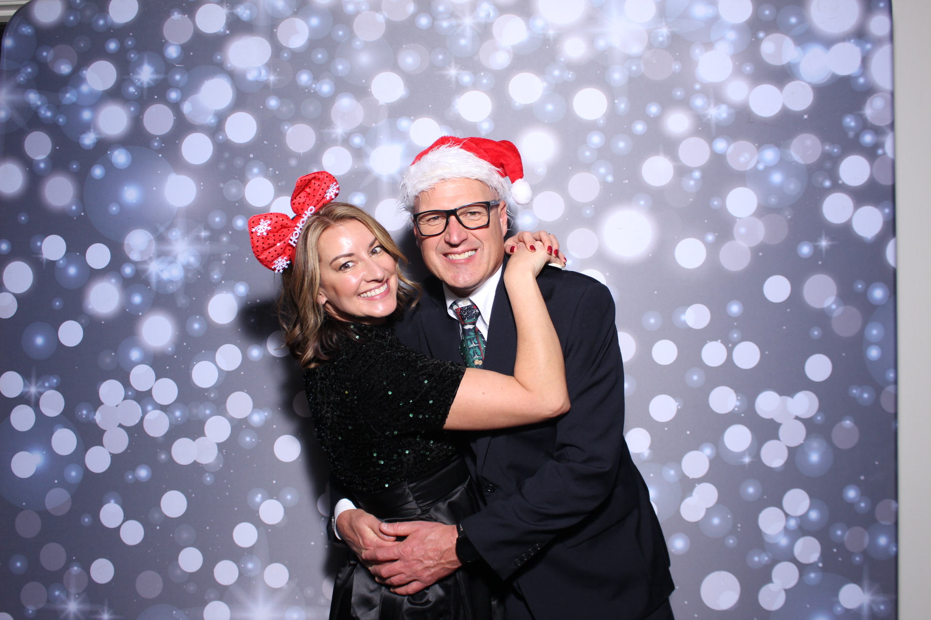SEI Holiday Party | View more photos from the event at gallery.photoboothcincy.com/u/PhotoBoothCincy/SEI-Holiday-Party-0