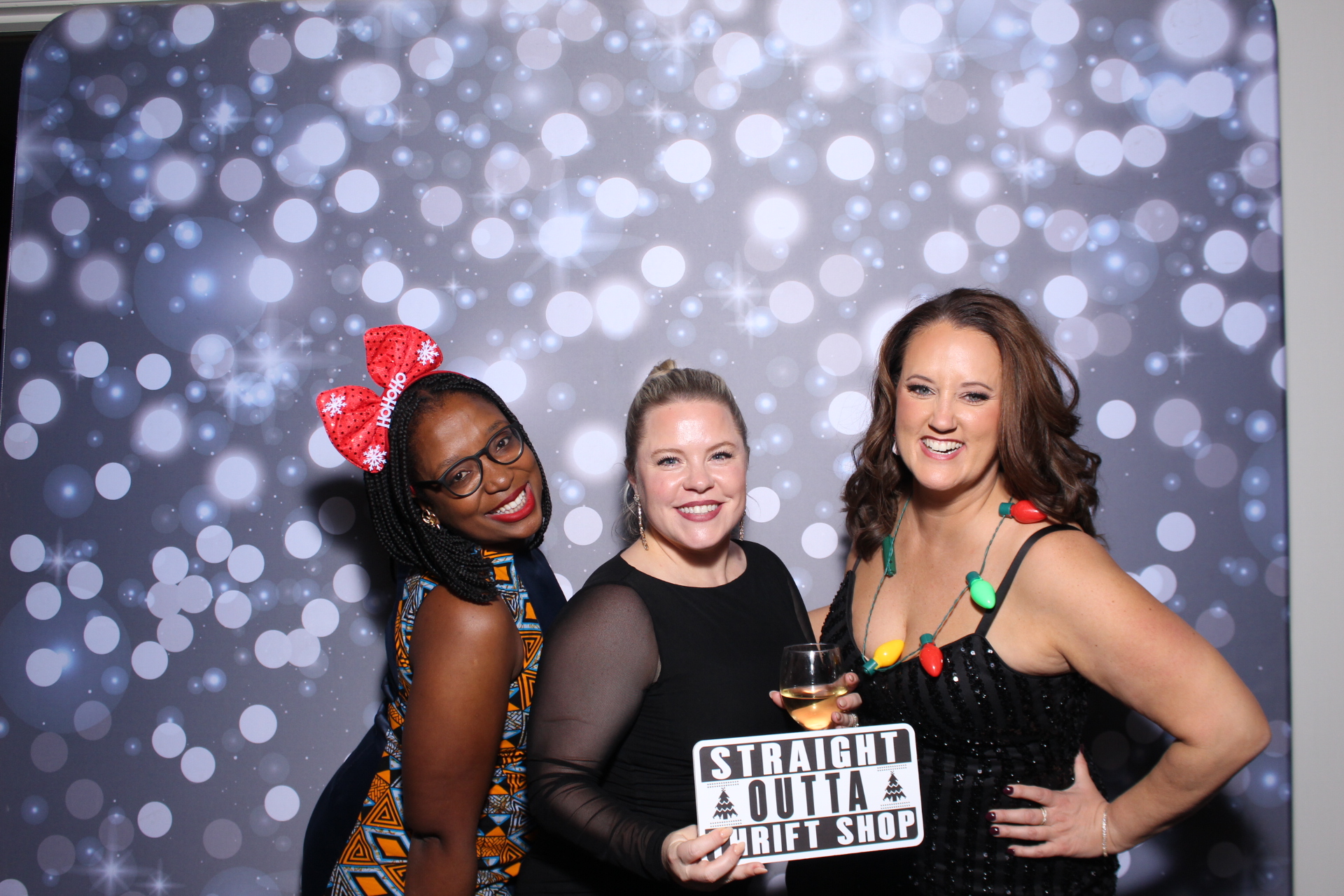 SEI Holiday Party | View more photos from the event at gallery.photoboothcincy.com/u/PhotoBoothCincy/SEI-Holiday-Party-0