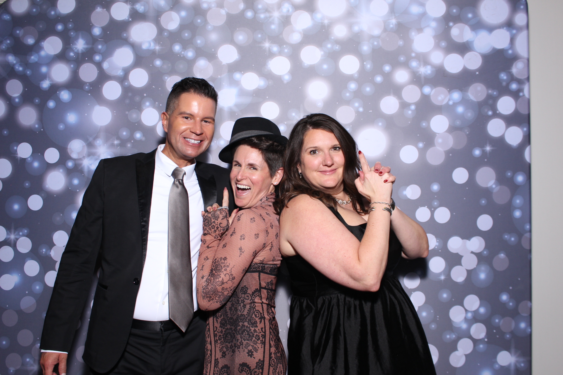 SEI Holiday Party | View more photos from the event at gallery.photoboothcincy.com/u/PhotoBoothCincy/SEI-Holiday-Party-0