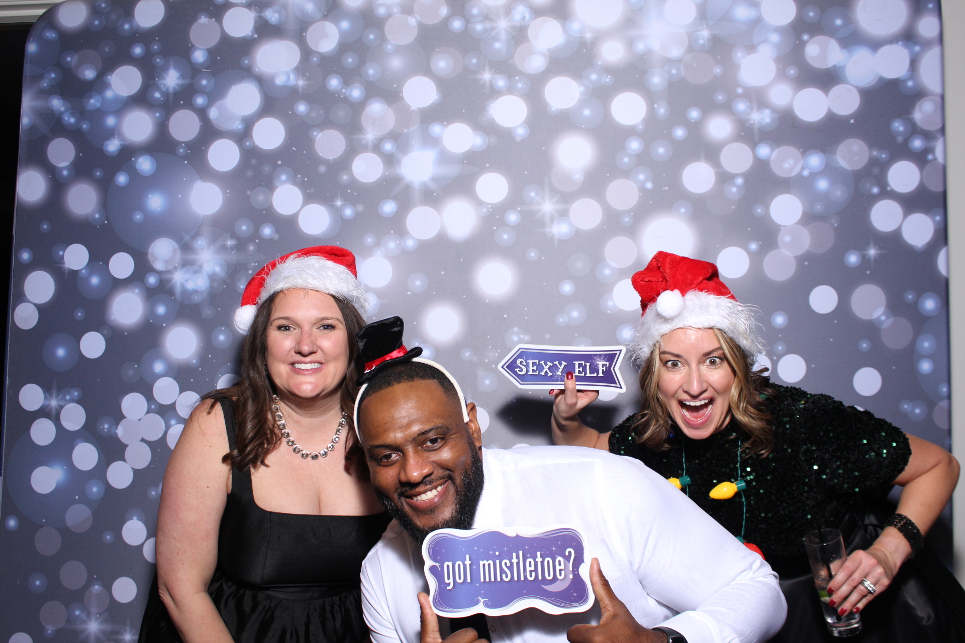 SEI Holiday Party | View more photos from the event at gallery.photoboothcincy.com/u/PhotoBoothCincy/SEI-Holiday-Party-0