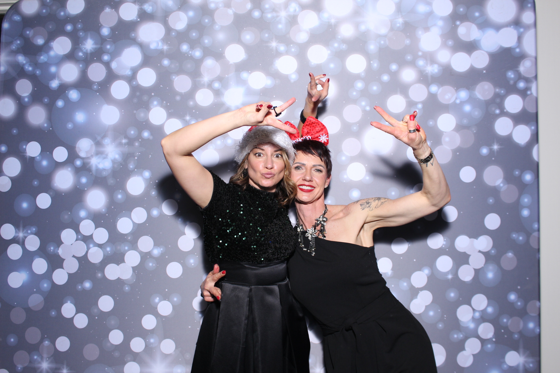 SEI Holiday Party | View more photos from the event at gallery.photoboothcincy.com/u/PhotoBoothCincy/SEI-Holiday-Party-0