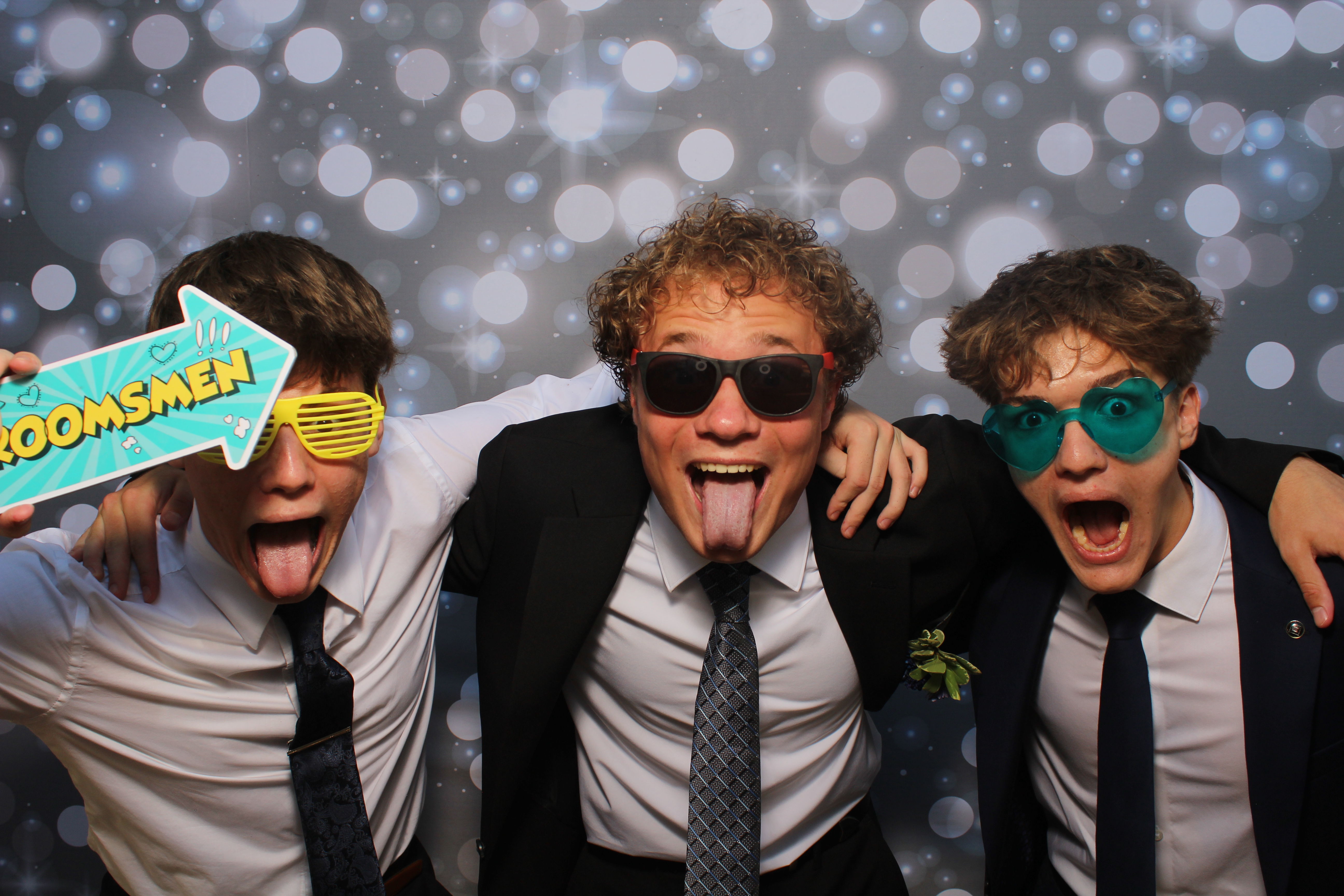 SHDHS HOCO 2025 | View more photos from the event at gallery.photoboothcincy.com/u/PhotoBoothCincy/SHDHS-HOCO-2025