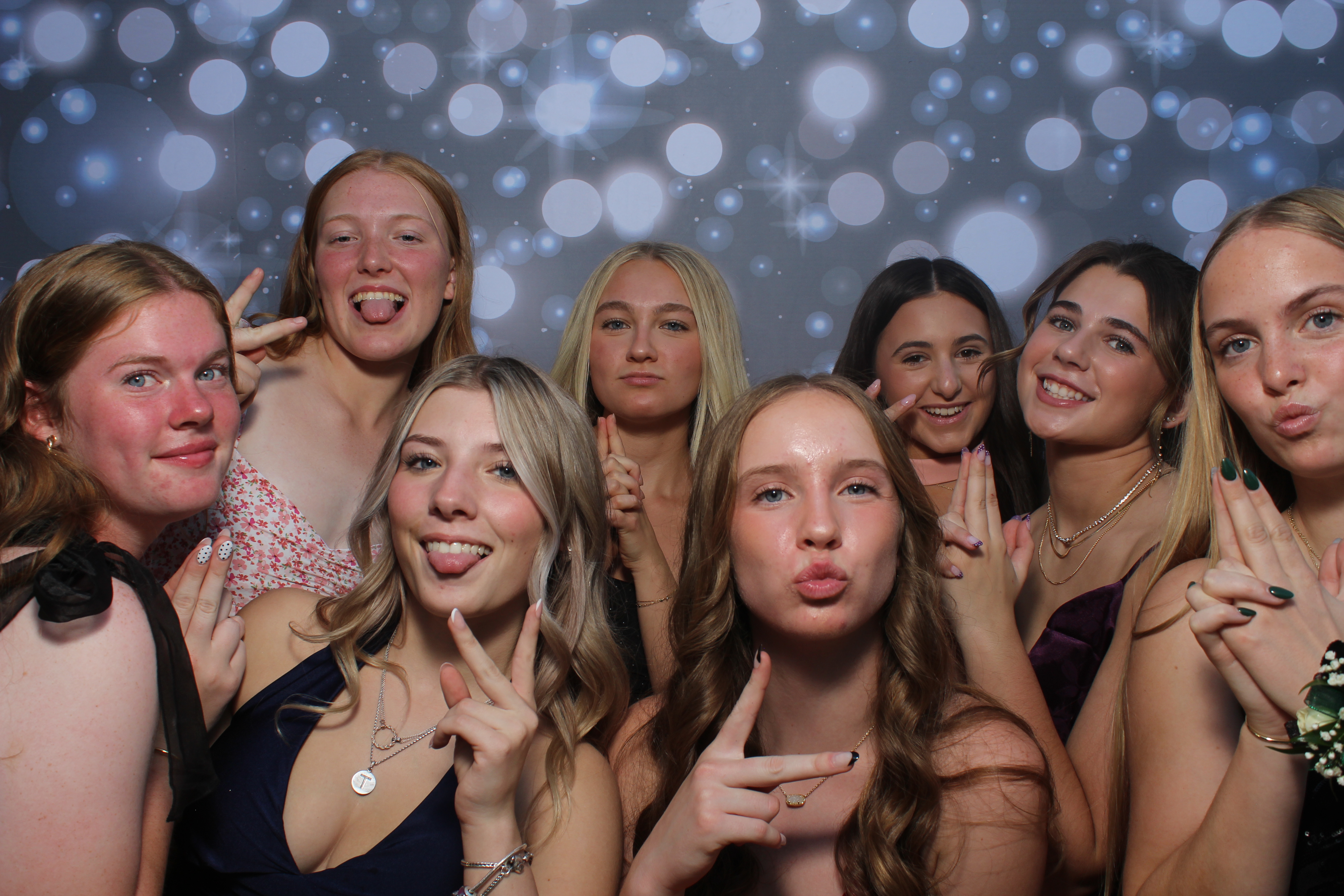 SHDHS HOCO 2025 | View more photos from the event at gallery.photoboothcincy.com/u/PhotoBoothCincy/SHDHS-HOCO-2025