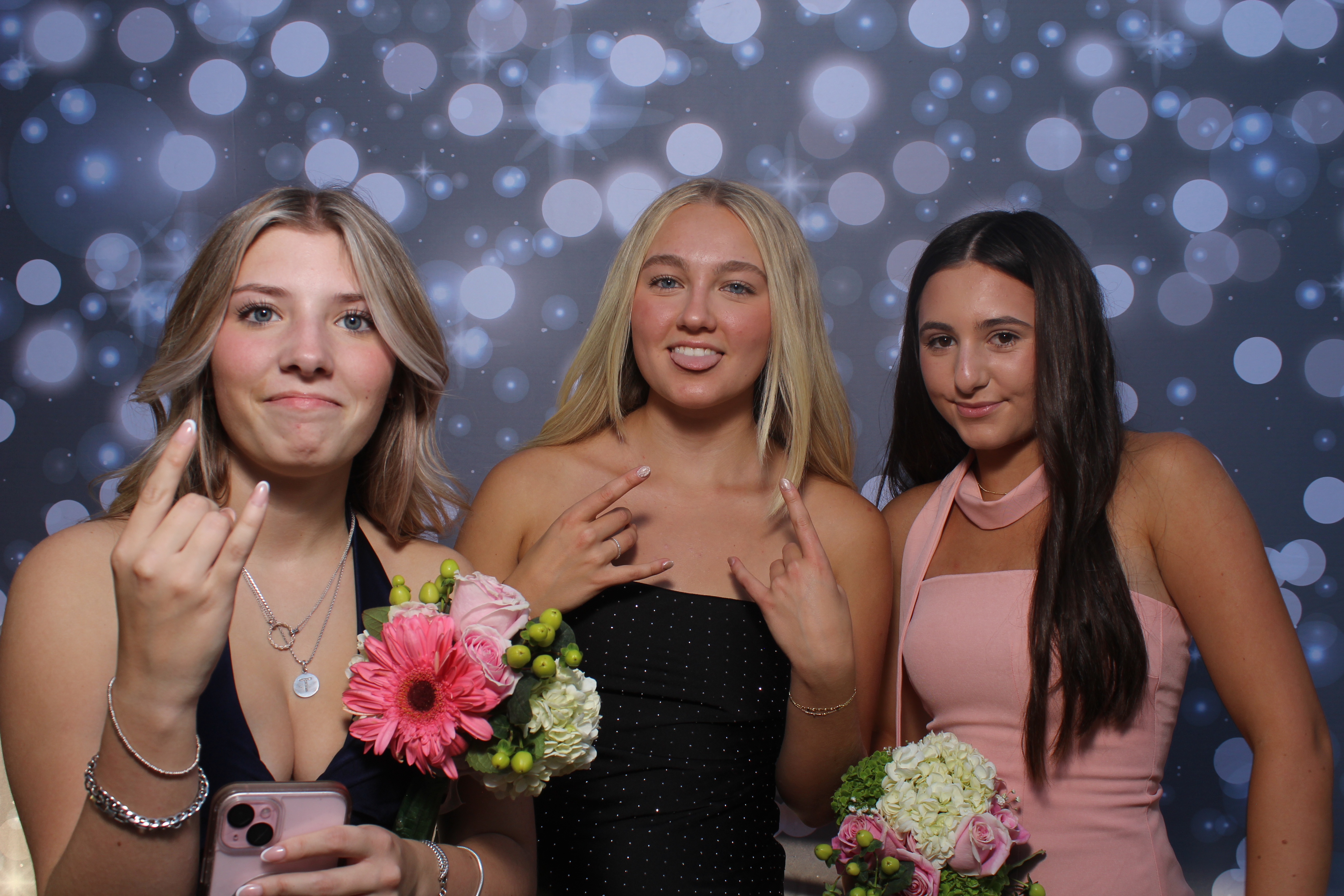 SHDHS HOCO 2025 | View more photos from the event at gallery.photoboothcincy.com/u/PhotoBoothCincy/SHDHS-HOCO-2025