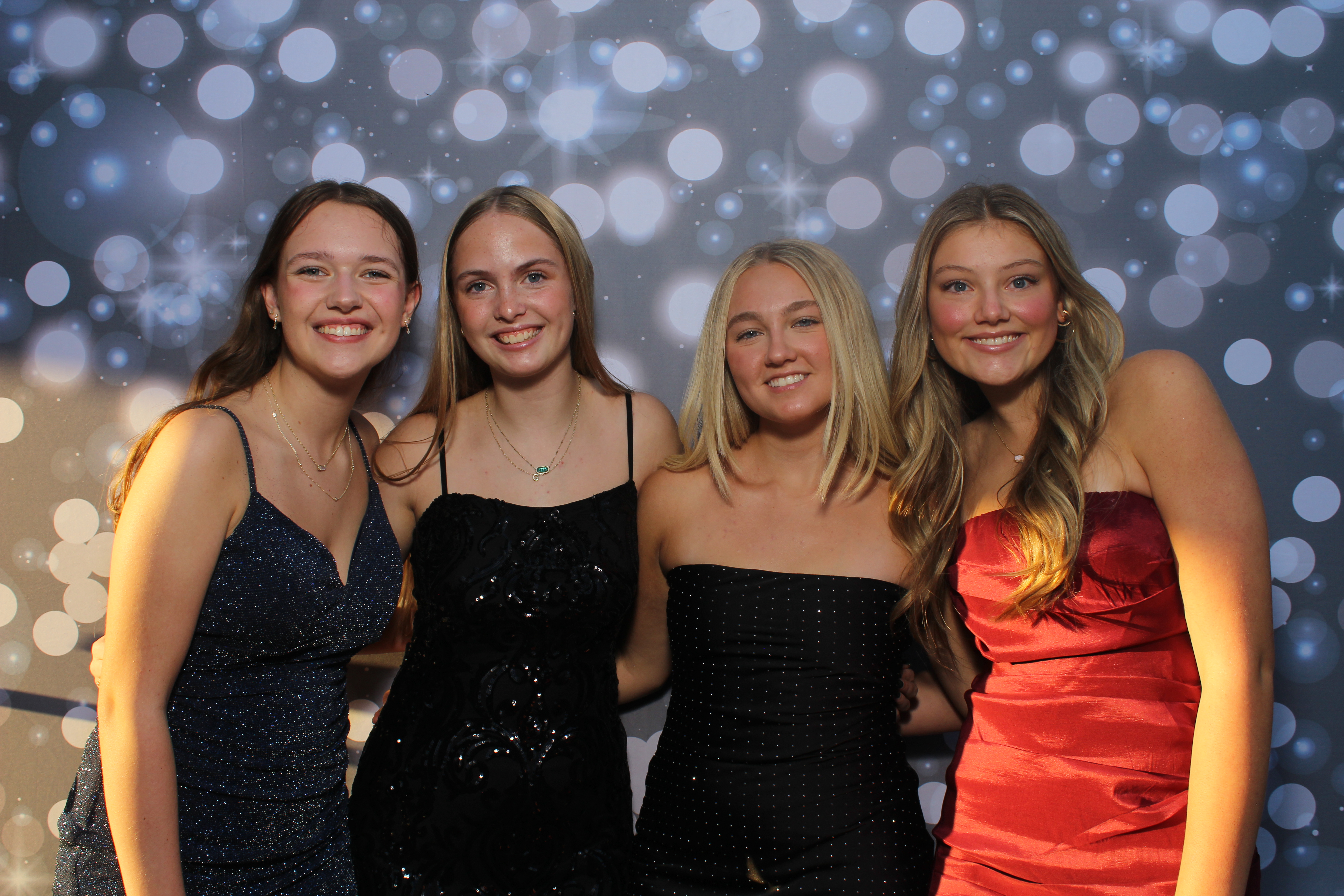 SHDHS HOCO 2025 | View more photos from the event at gallery.photoboothcincy.com/u/PhotoBoothCincy/SHDHS-HOCO-2025