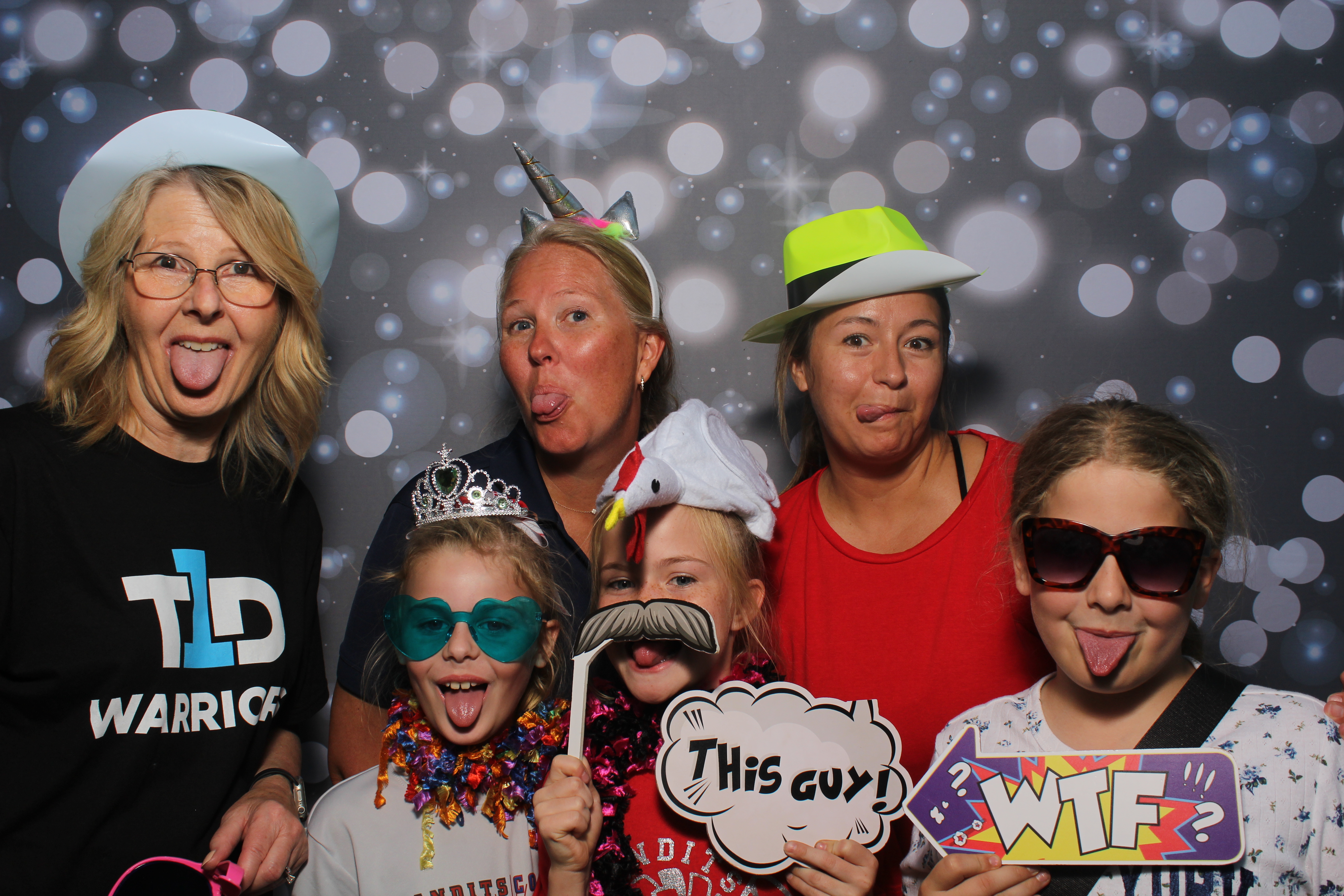 SHDHS HOCO 2025 | View more photos from the event at gallery.photoboothcincy.com/u/PhotoBoothCincy/SHDHS-HOCO-2025