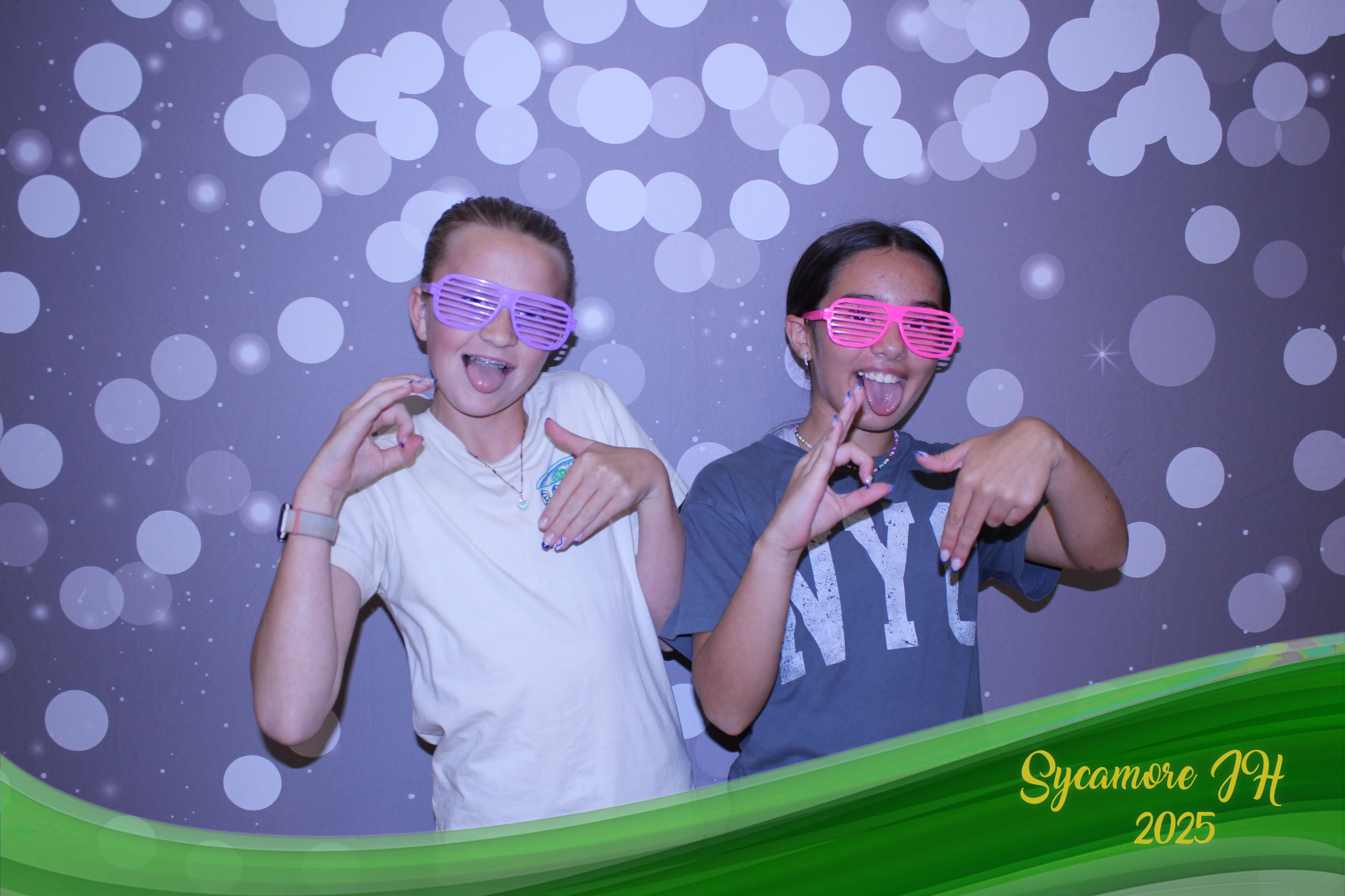 SJHS Fundraiser | View more photos from the event at gallery.photoboothcincy.com/u/PhotoBoothCincy/SJHS-Fundraiser