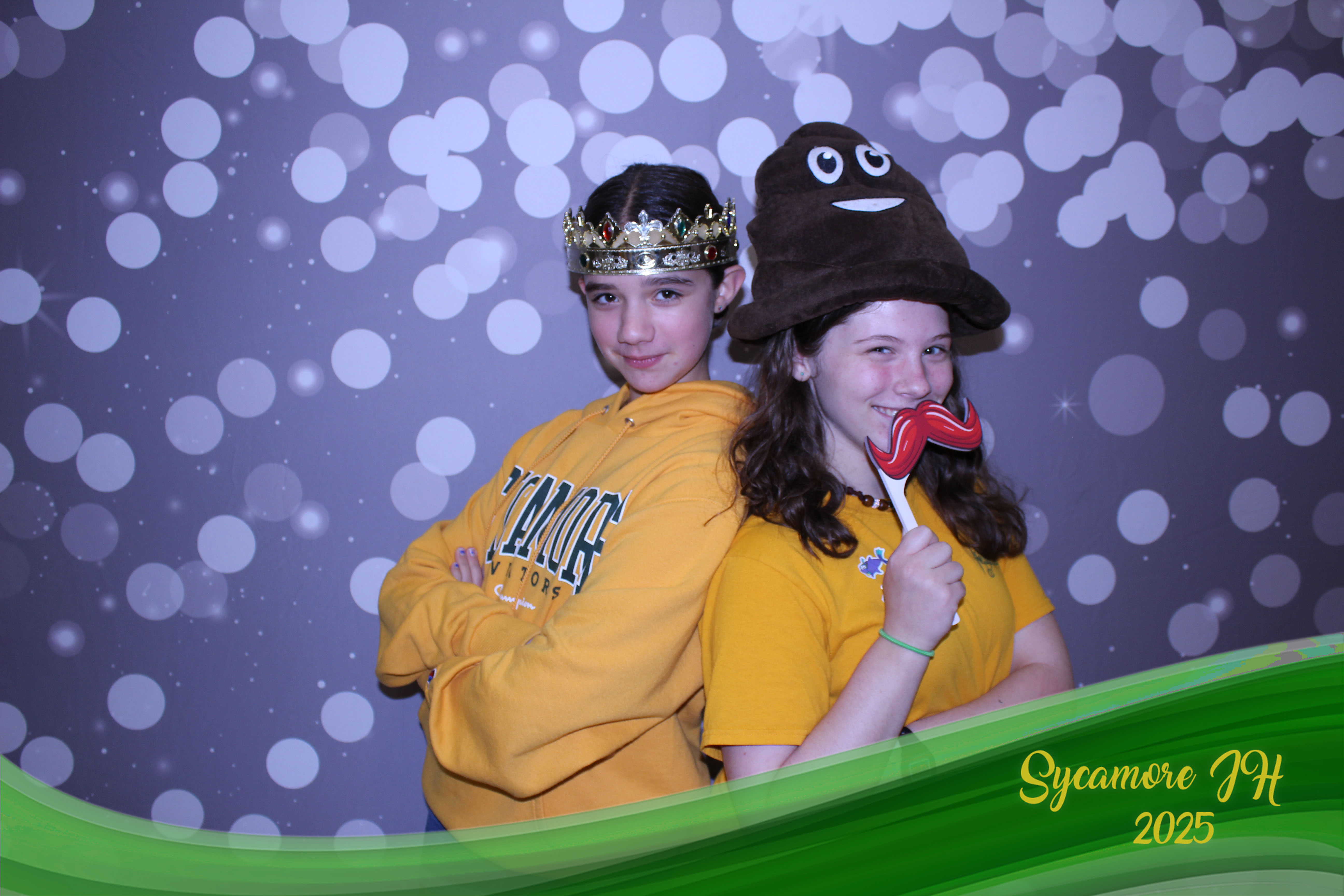 SJHS Fundraiser | View more photos from the event at gallery.photoboothcincy.com/u/PhotoBoothCincy/SJHS-Fundraiser