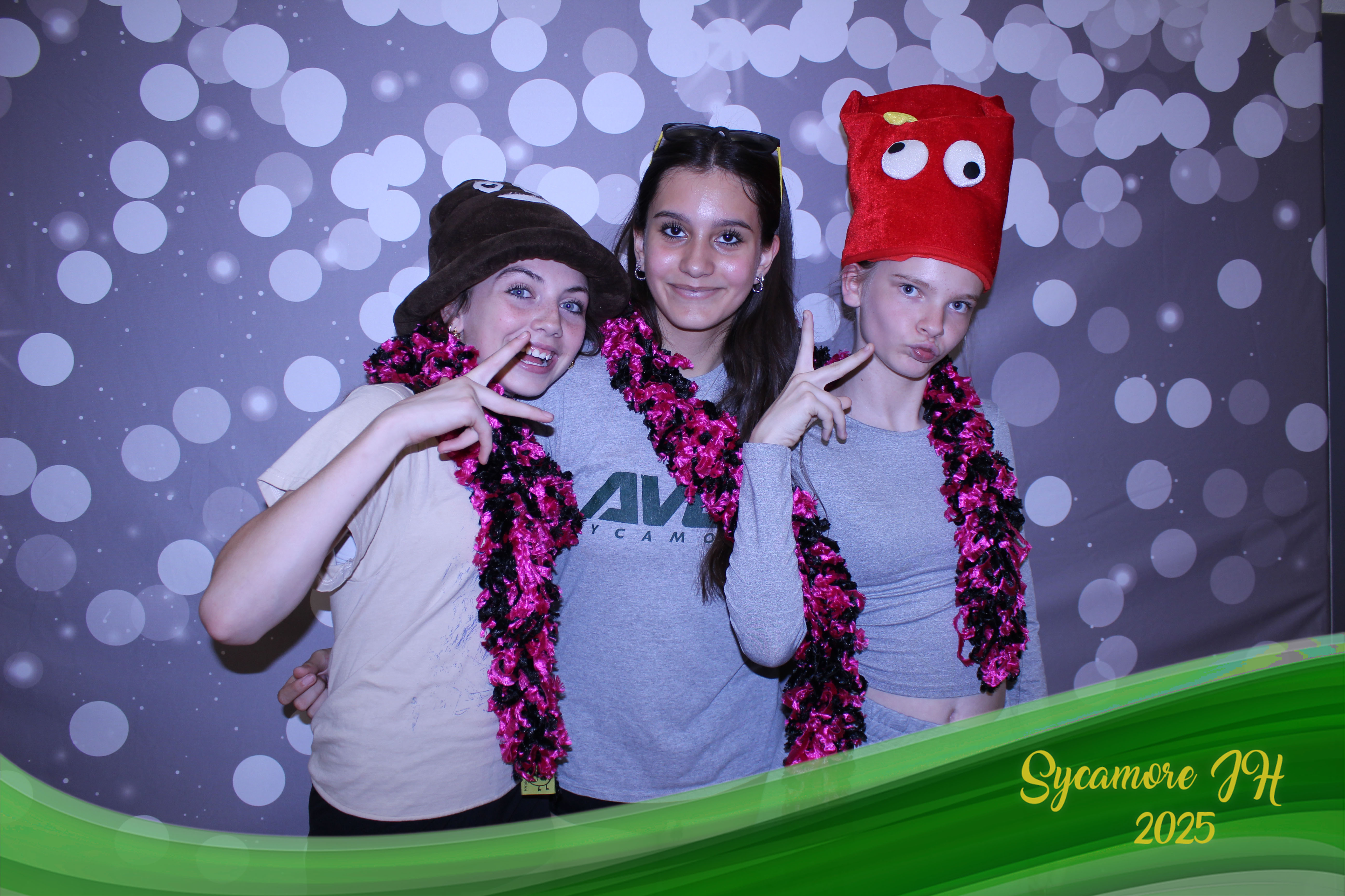 SJHS Fundraiser | View more photos from the event at gallery.photoboothcincy.com/u/PhotoBoothCincy/SJHS-Fundraiser