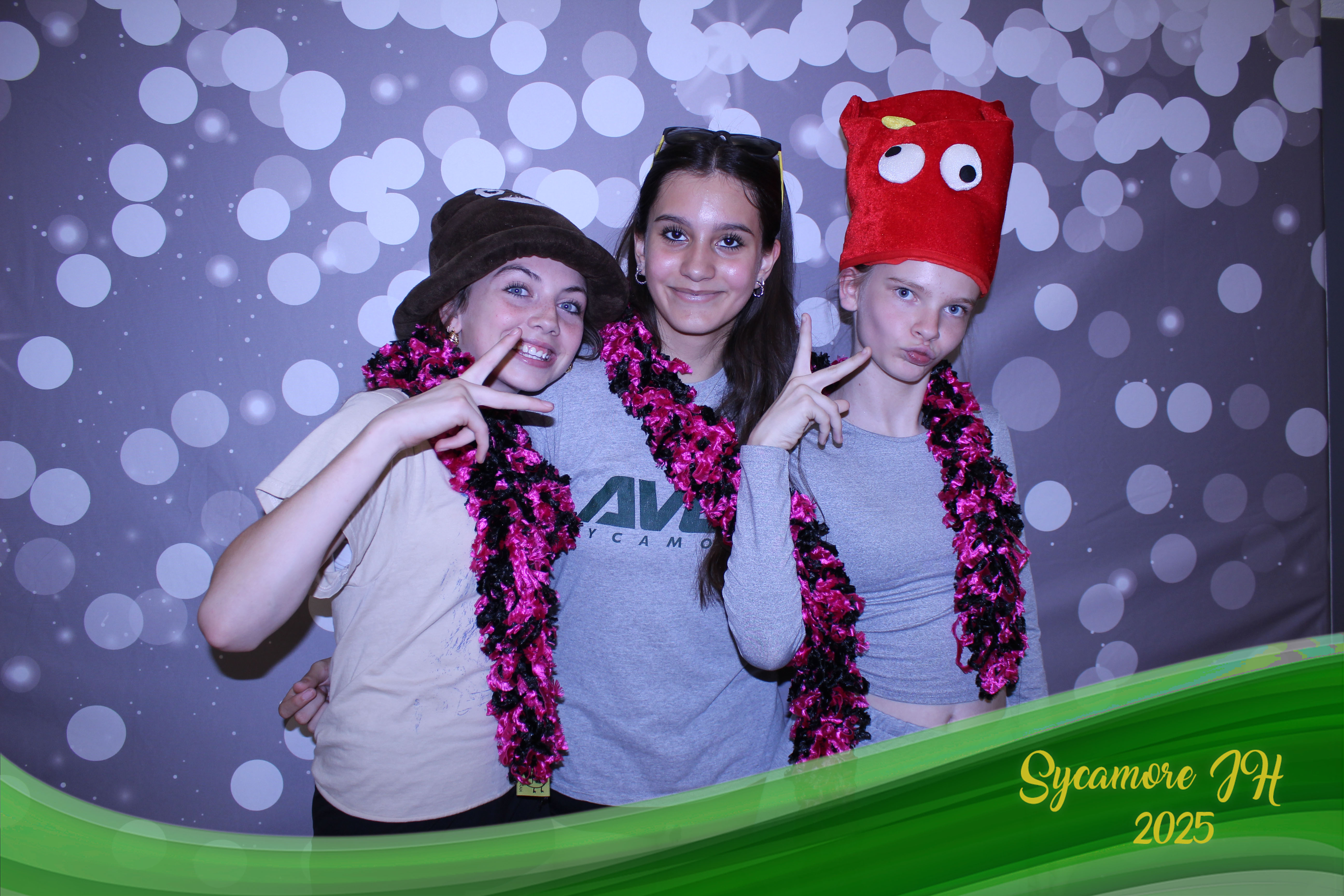 SJHS Fundraiser | View more photos from the event at gallery.photoboothcincy.com/u/PhotoBoothCincy/SJHS-Fundraiser