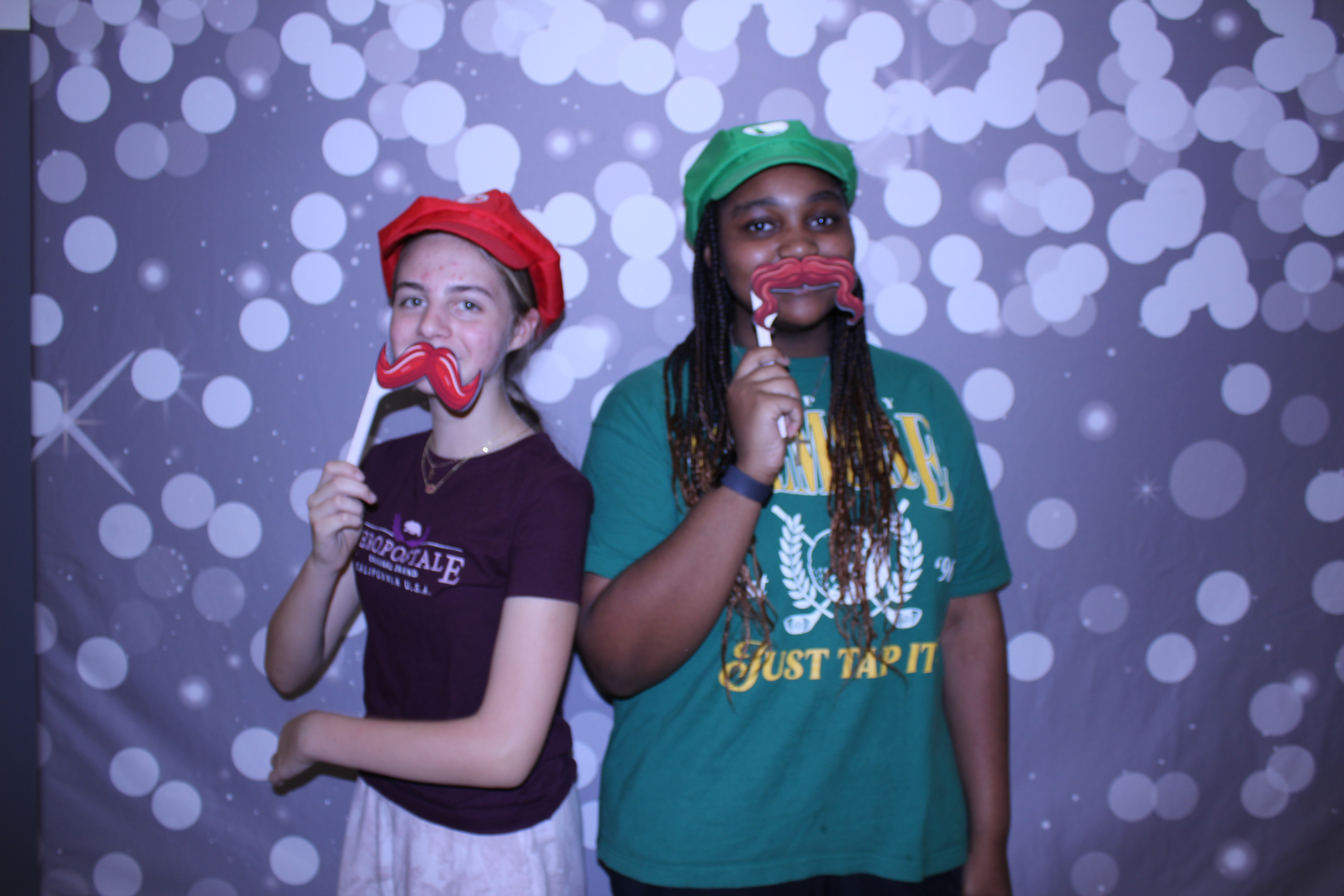 SJHS Fundraiser | View more photos from the event at gallery.photoboothcincy.com/u/PhotoBoothCincy/SJHS-Fundraiser