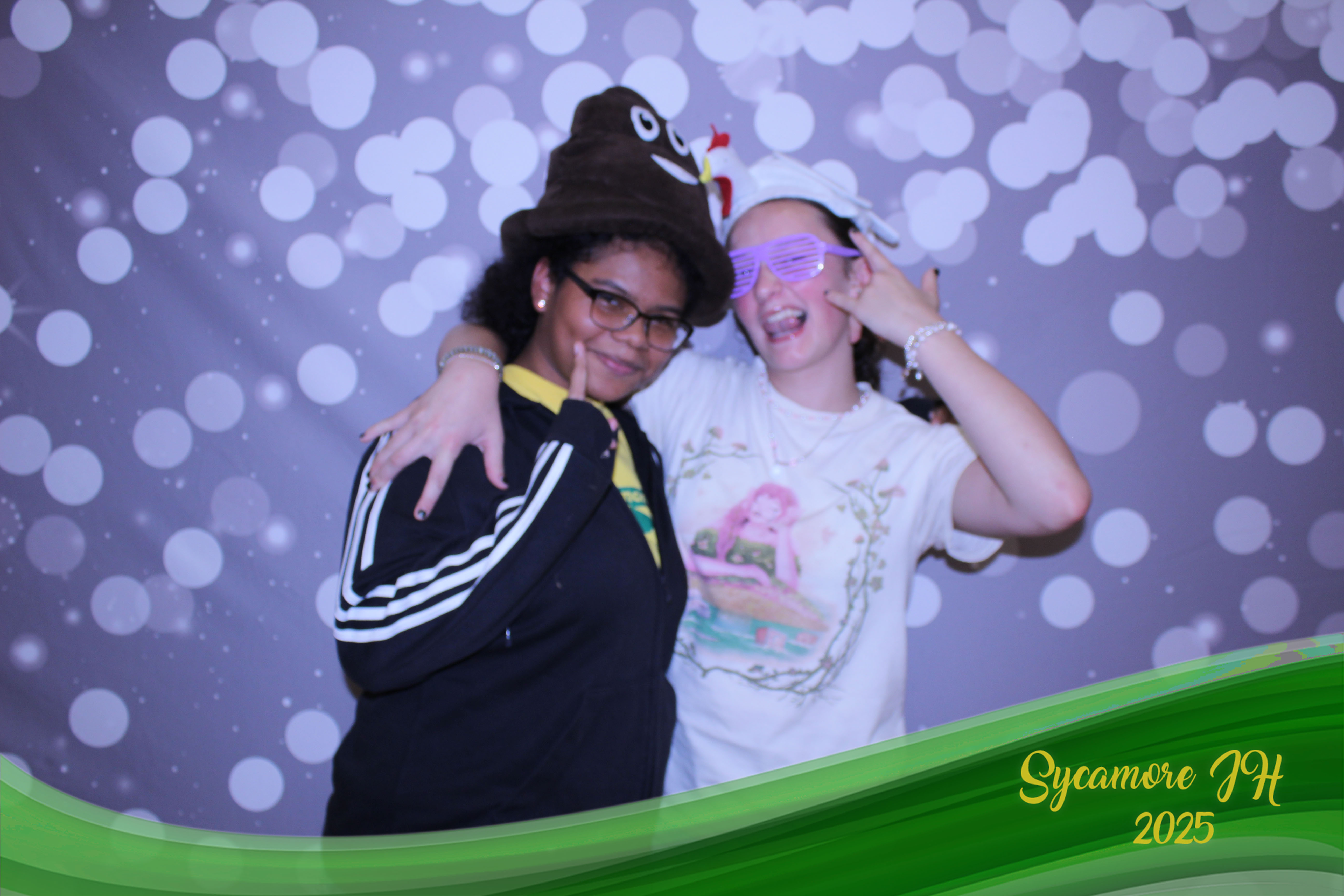 SJHS Fundraiser | View more photos from the event at gallery.photoboothcincy.com/u/PhotoBoothCincy/SJHS-Fundraiser