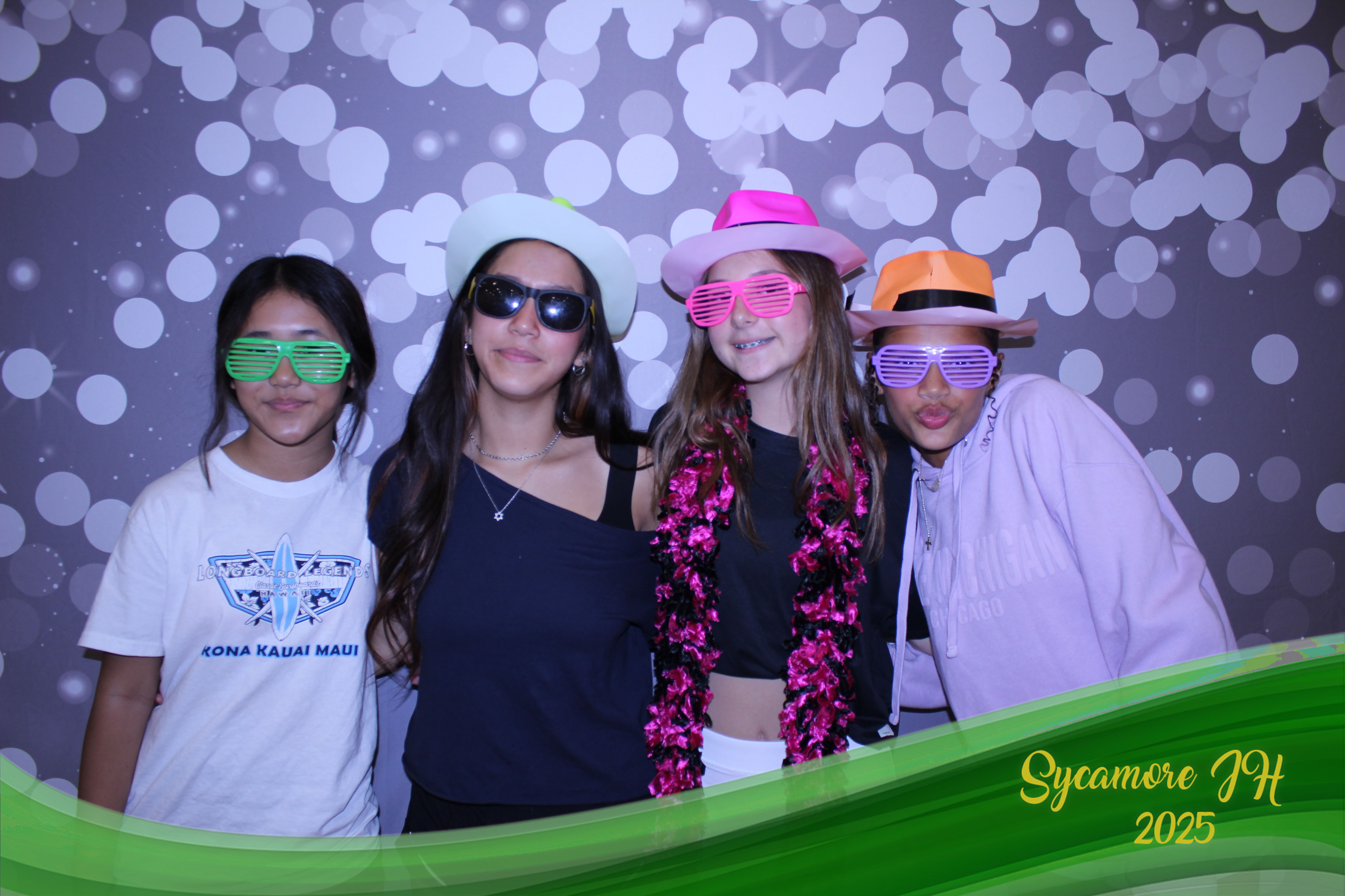 SJHS Fundraiser | View more photos from the event at gallery.photoboothcincy.com/u/PhotoBoothCincy/SJHS-Fundraiser