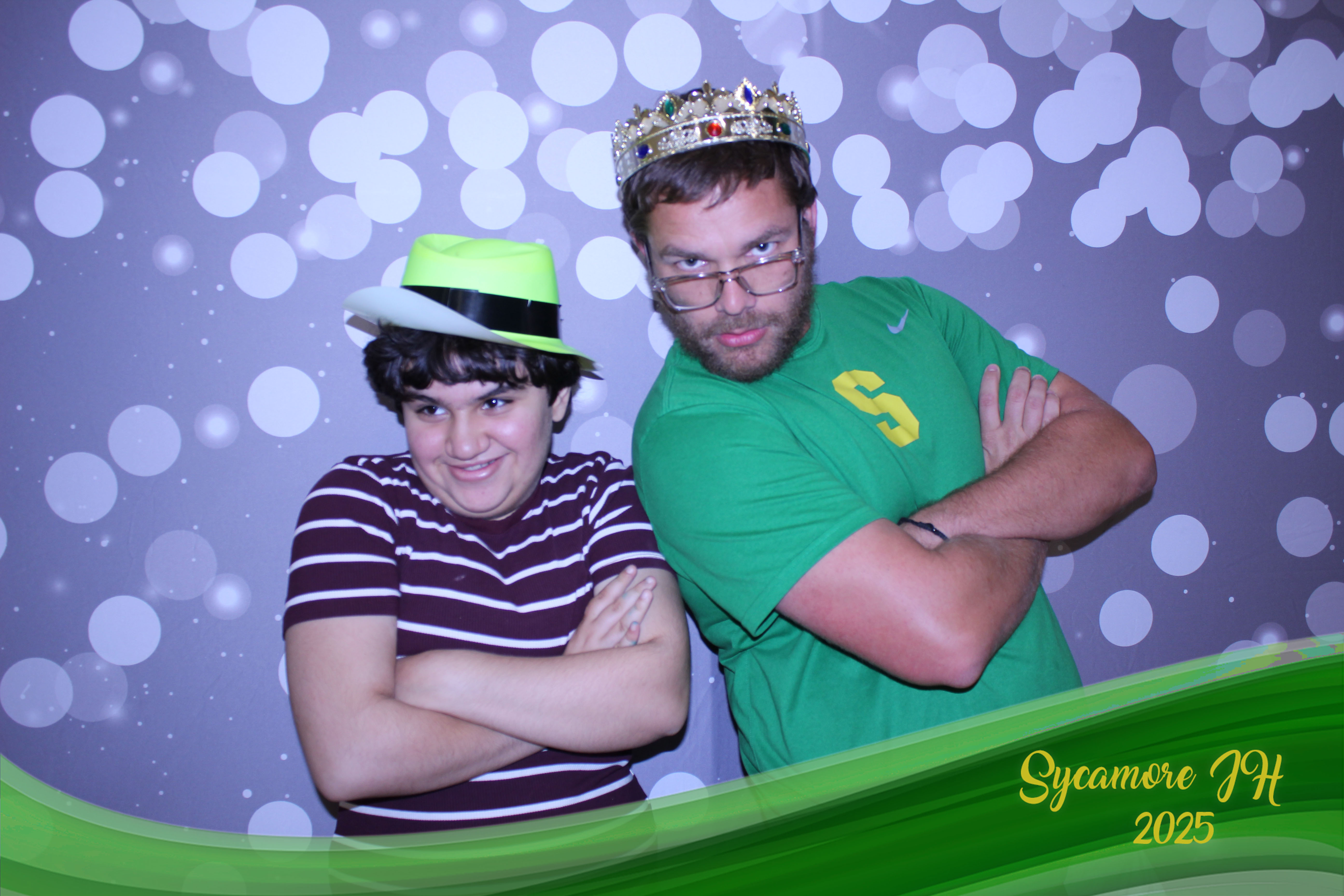 SJHS Fundraiser | View more photos from the event at gallery.photoboothcincy.com/u/PhotoBoothCincy/SJHS-Fundraiser