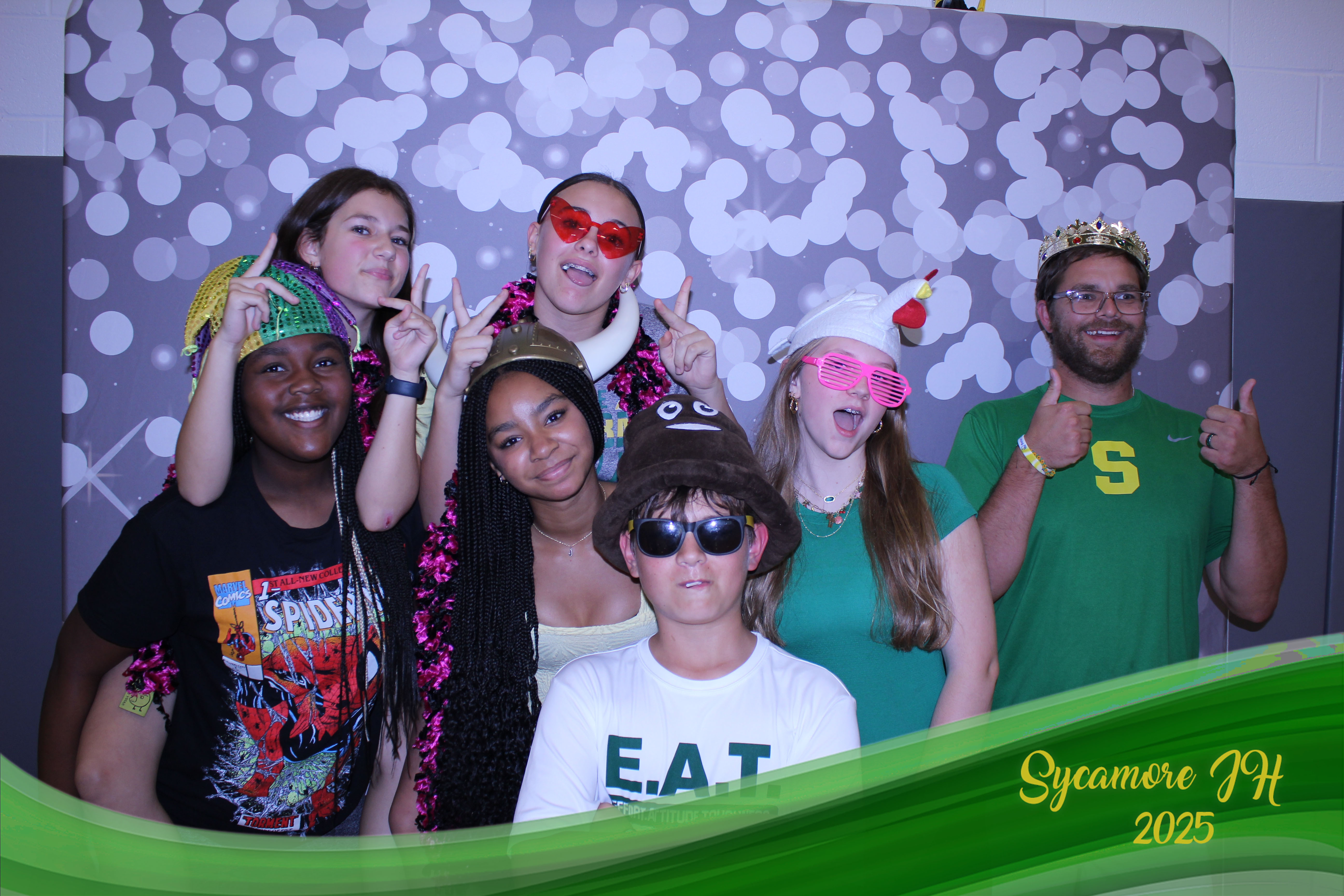 SJHS Fundraiser | View more photos from the event at gallery.photoboothcincy.com/u/PhotoBoothCincy/SJHS-Fundraiser