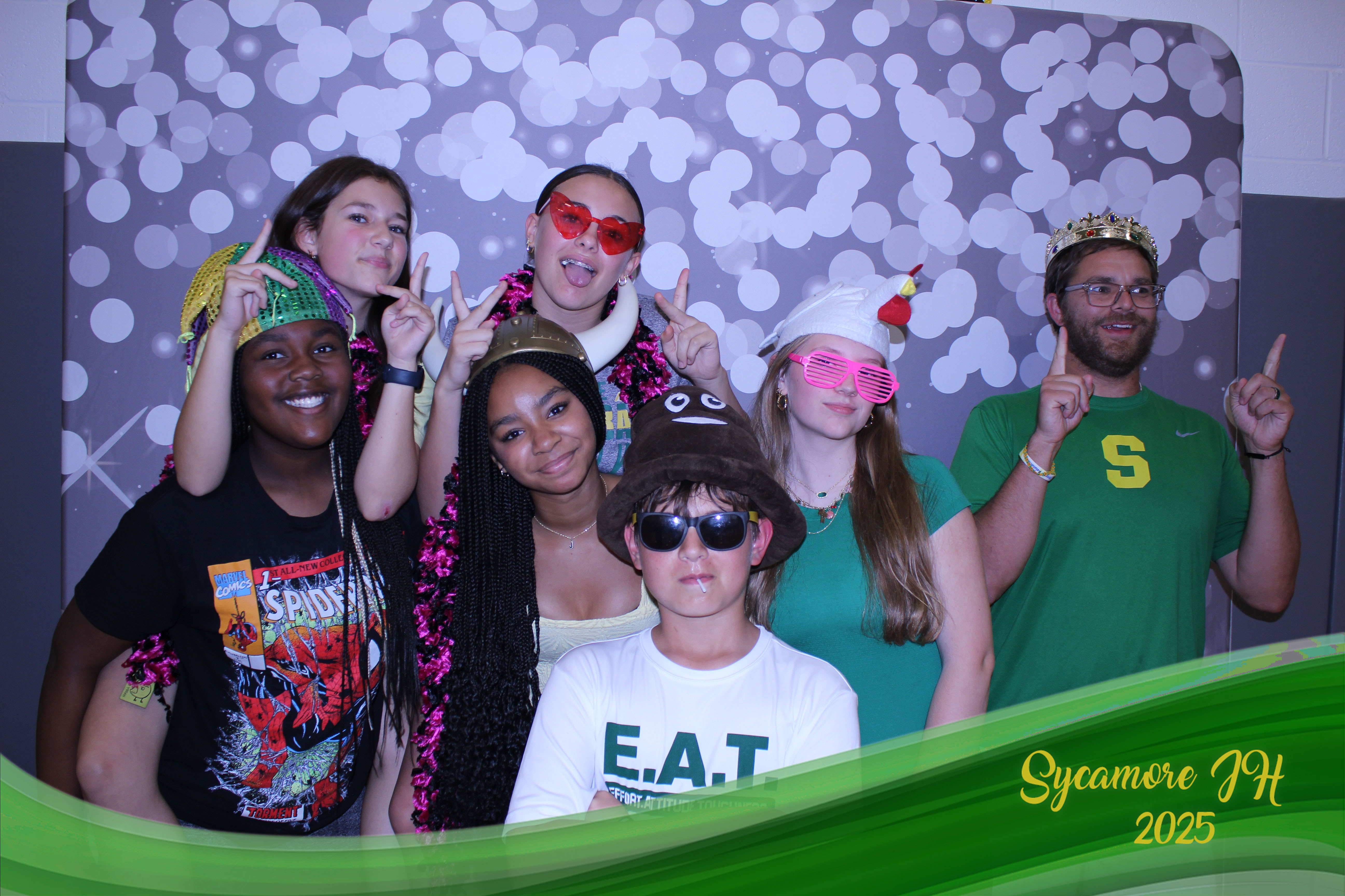 SJHS Fundraiser | View more photos from the event at gallery.photoboothcincy.com/u/PhotoBoothCincy/SJHS-Fundraiser
