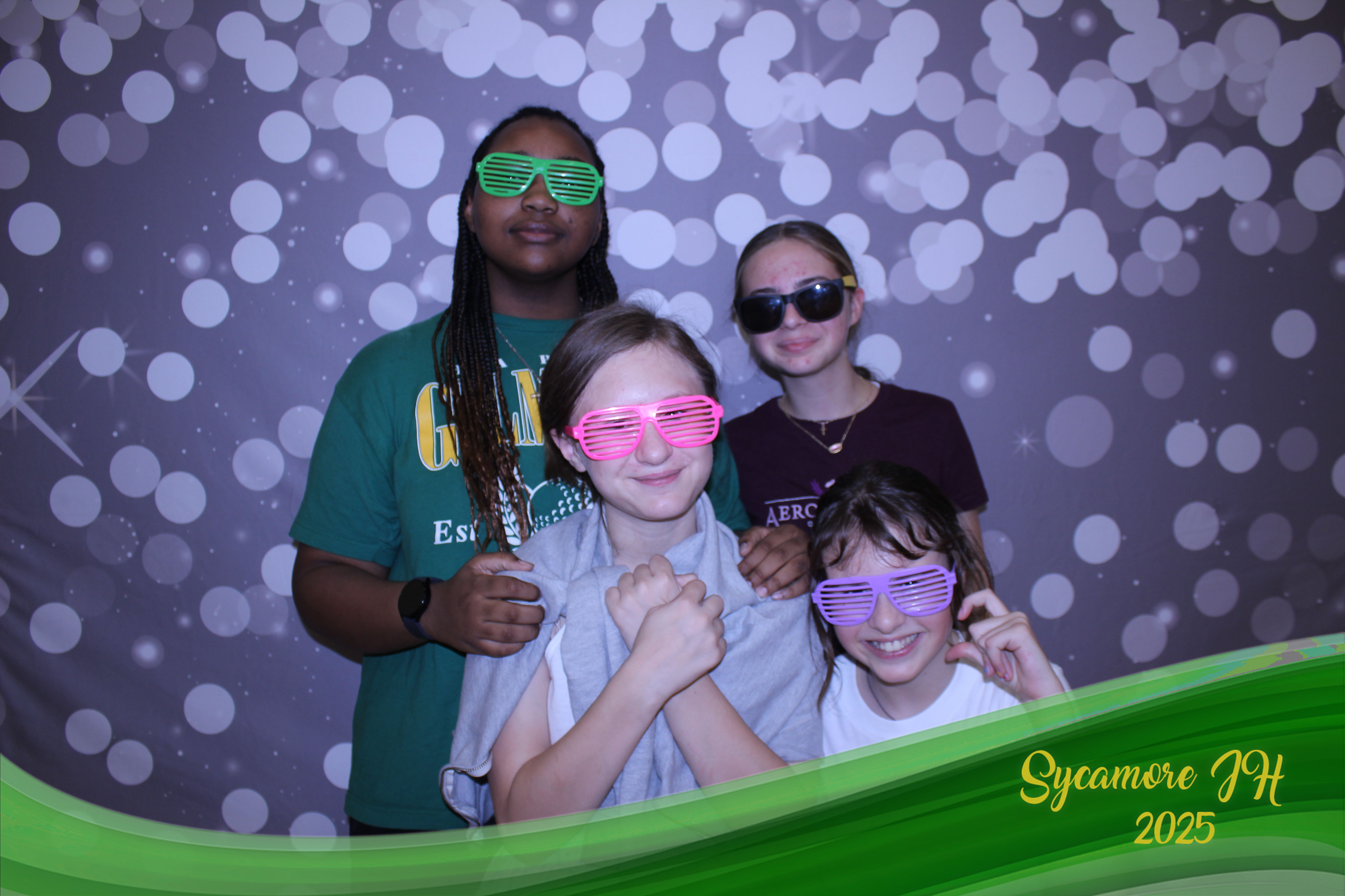 SJHS Fundraiser | View more photos from the event at gallery.photoboothcincy.com/u/PhotoBoothCincy/SJHS-Fundraiser