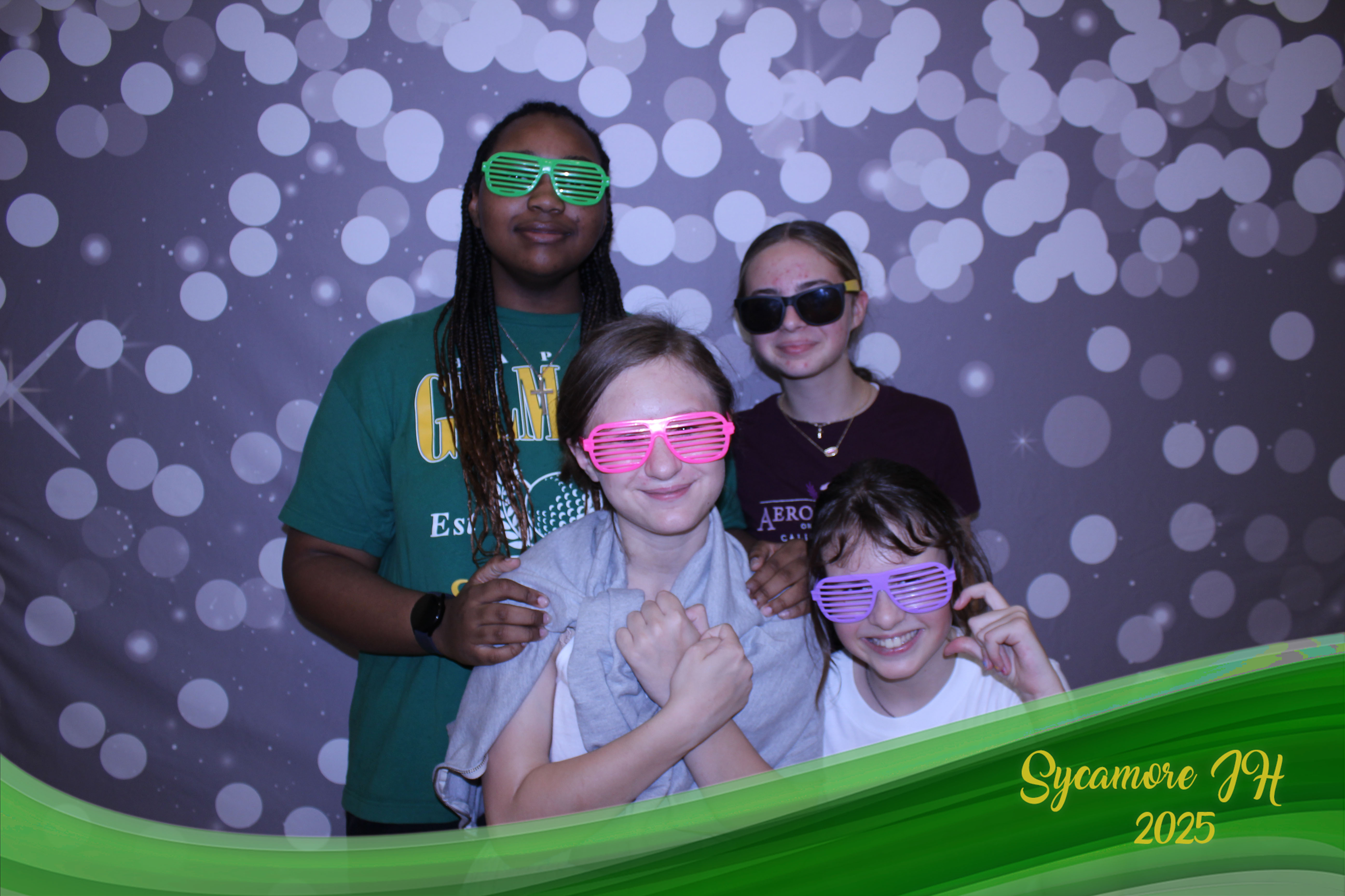 SJHS Fundraiser | View more photos from the event at gallery.photoboothcincy.com/u/PhotoBoothCincy/SJHS-Fundraiser