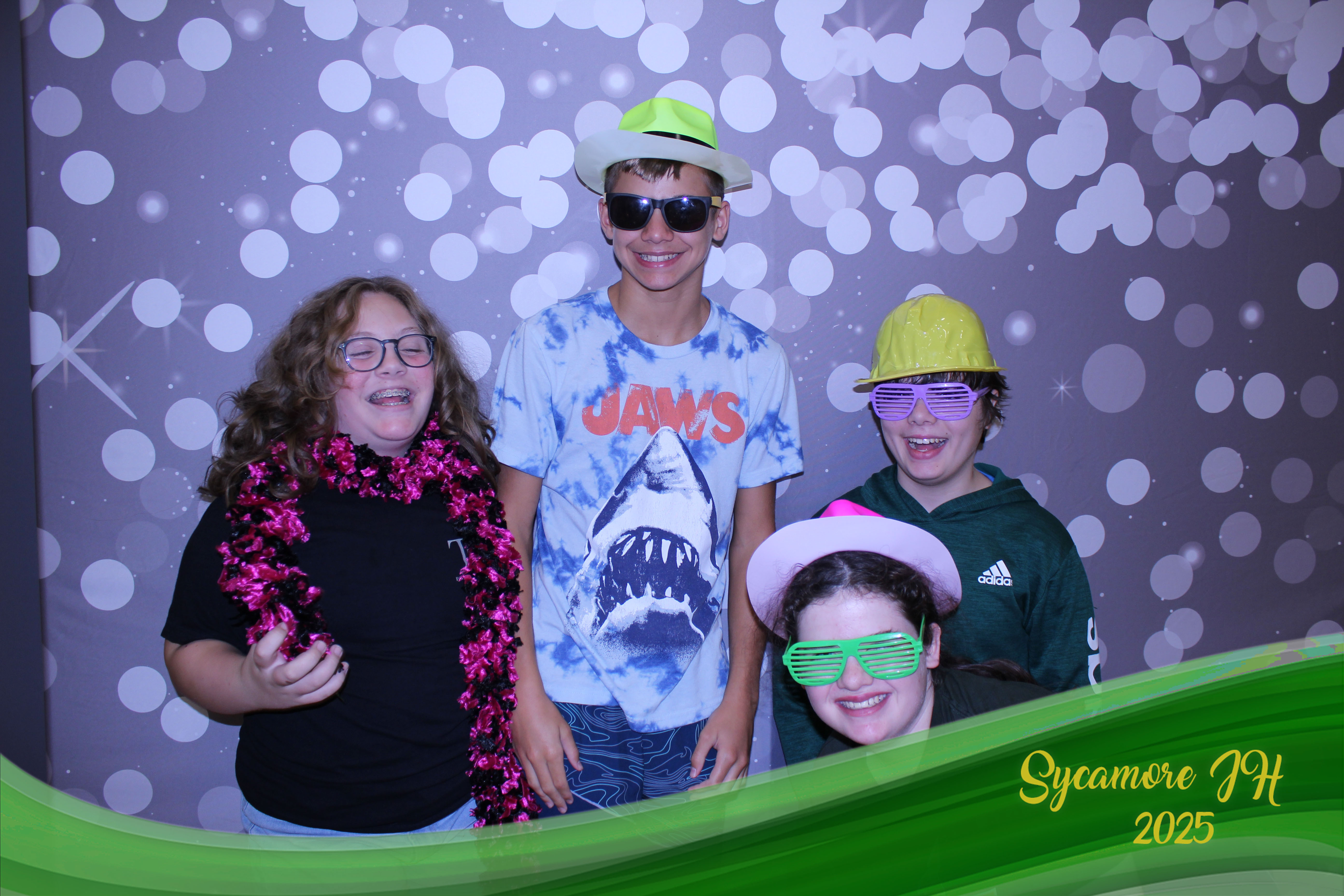 SJHS Fundraiser | View more photos from the event at gallery.photoboothcincy.com/u/PhotoBoothCincy/SJHS-Fundraiser
