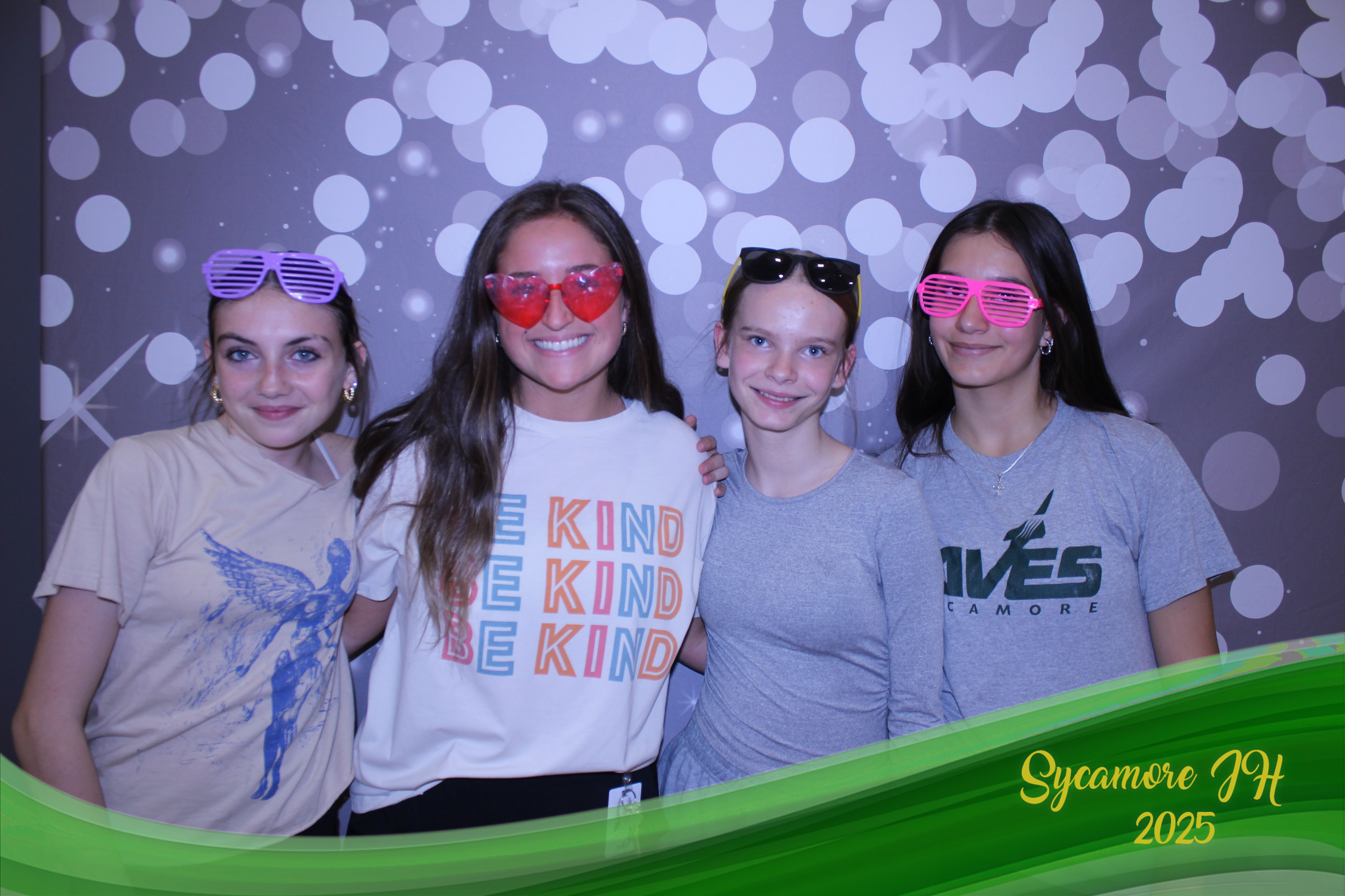 SJHS Fundraiser | View more photos from the event at gallery.photoboothcincy.com/u/PhotoBoothCincy/SJHS-Fundraiser