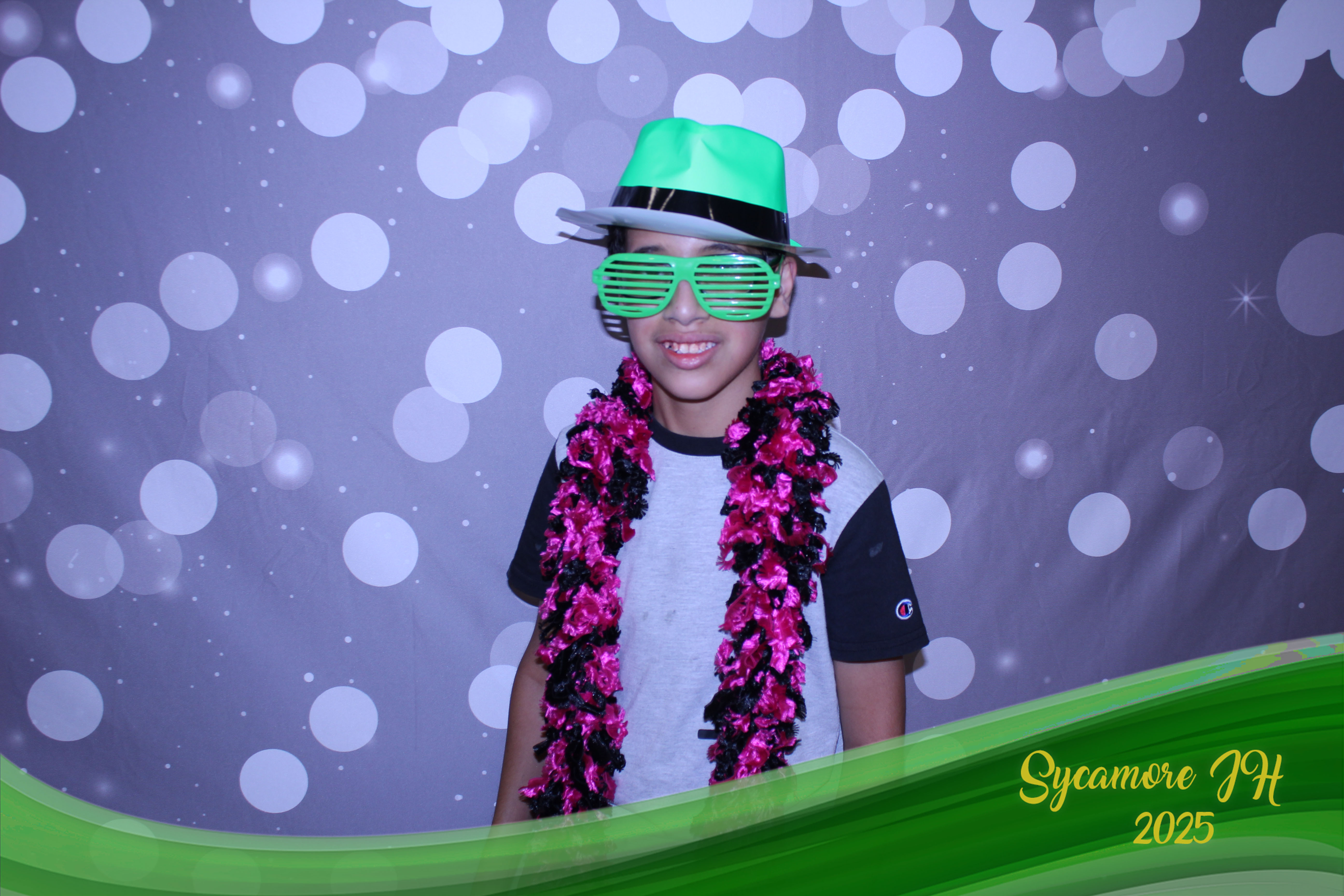 SJHS Fundraiser | View more photos from the event at gallery.photoboothcincy.com/u/PhotoBoothCincy/SJHS-Fundraiser