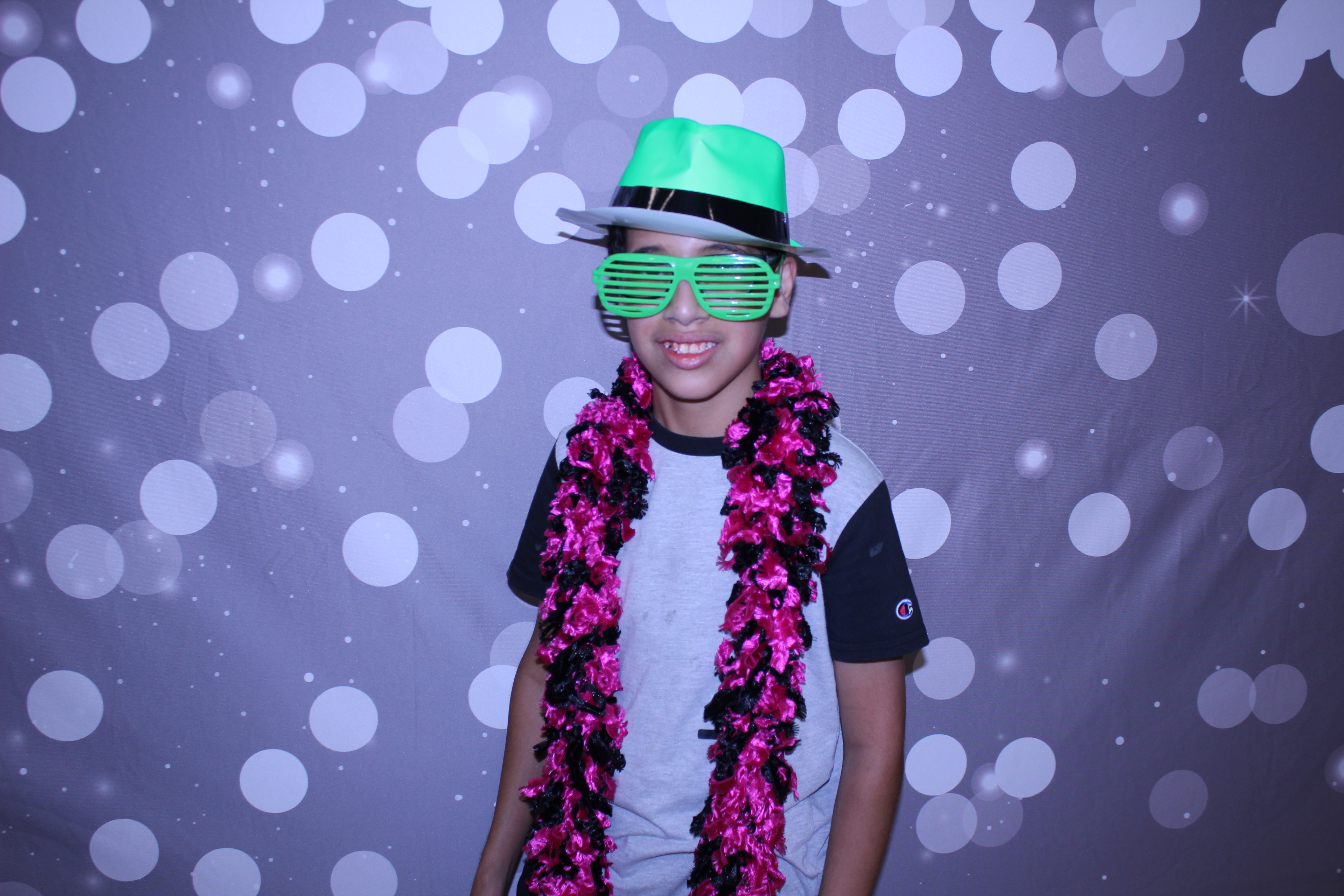 SJHS Fundraiser | View more photos from the event at gallery.photoboothcincy.com/u/PhotoBoothCincy/SJHS-Fundraiser