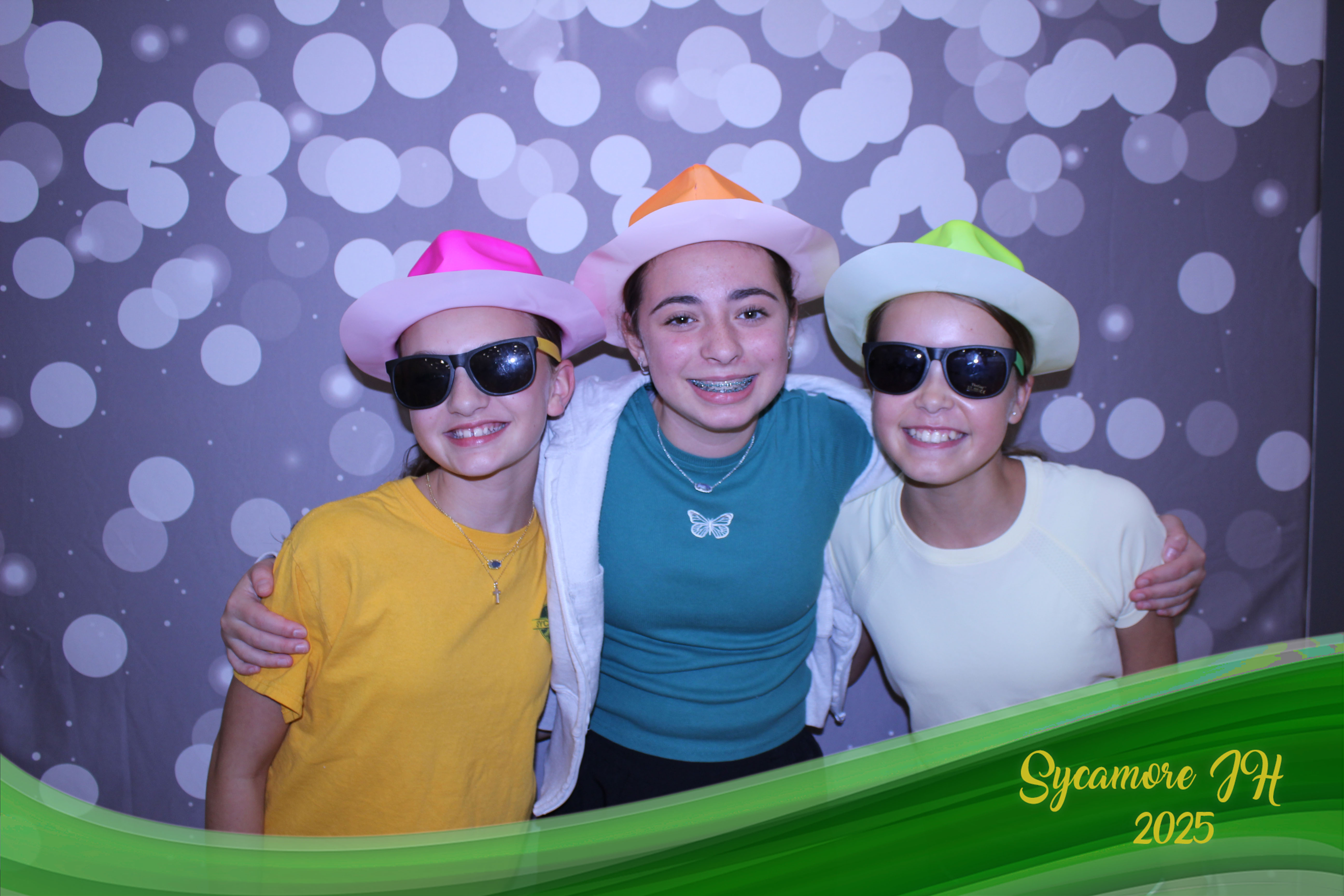 SJHS Fundraiser | View more photos from the event at gallery.photoboothcincy.com/u/PhotoBoothCincy/SJHS-Fundraiser