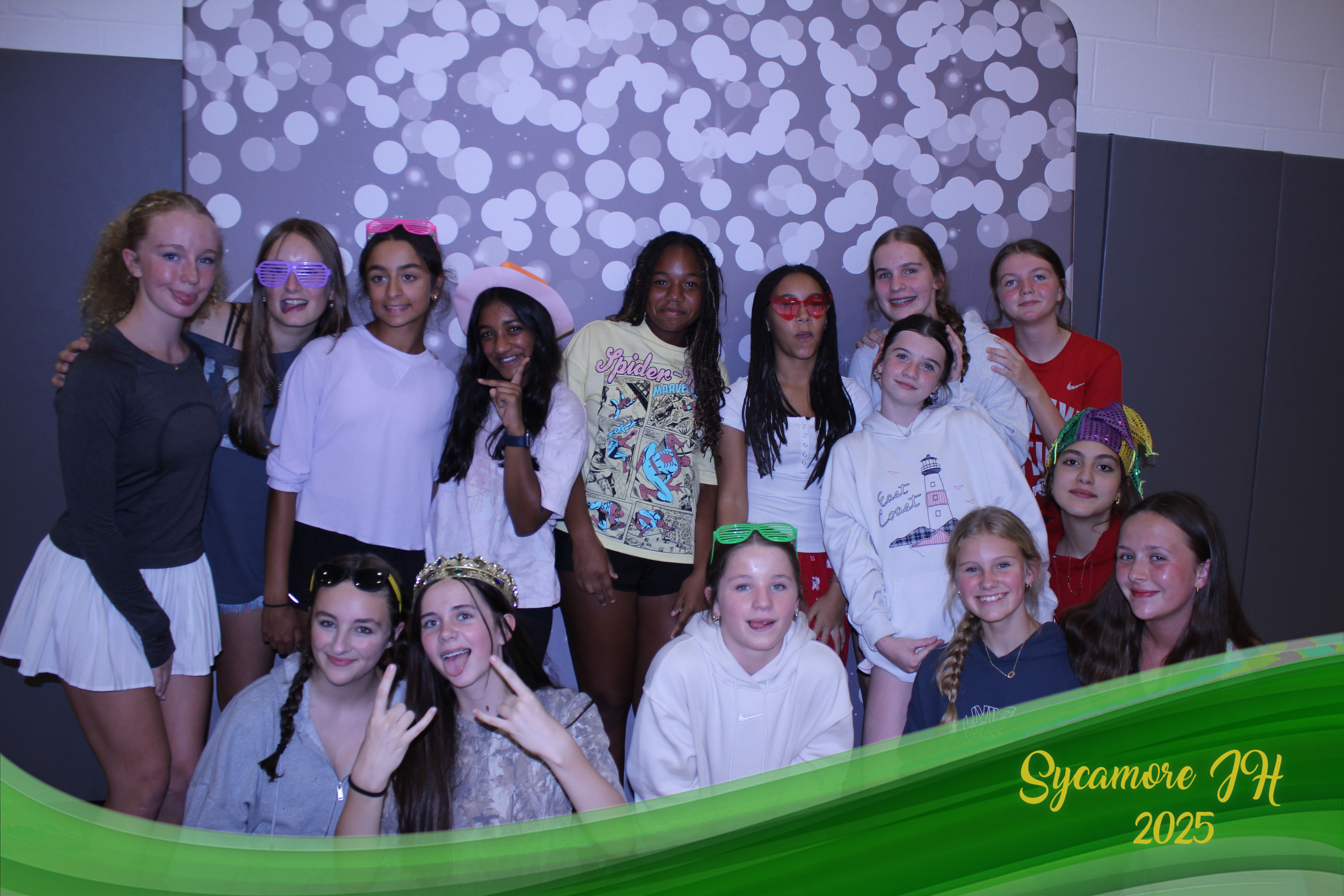 SJHS Fundraiser | View more photos from the event at gallery.photoboothcincy.com/u/PhotoBoothCincy/SJHS-Fundraiser