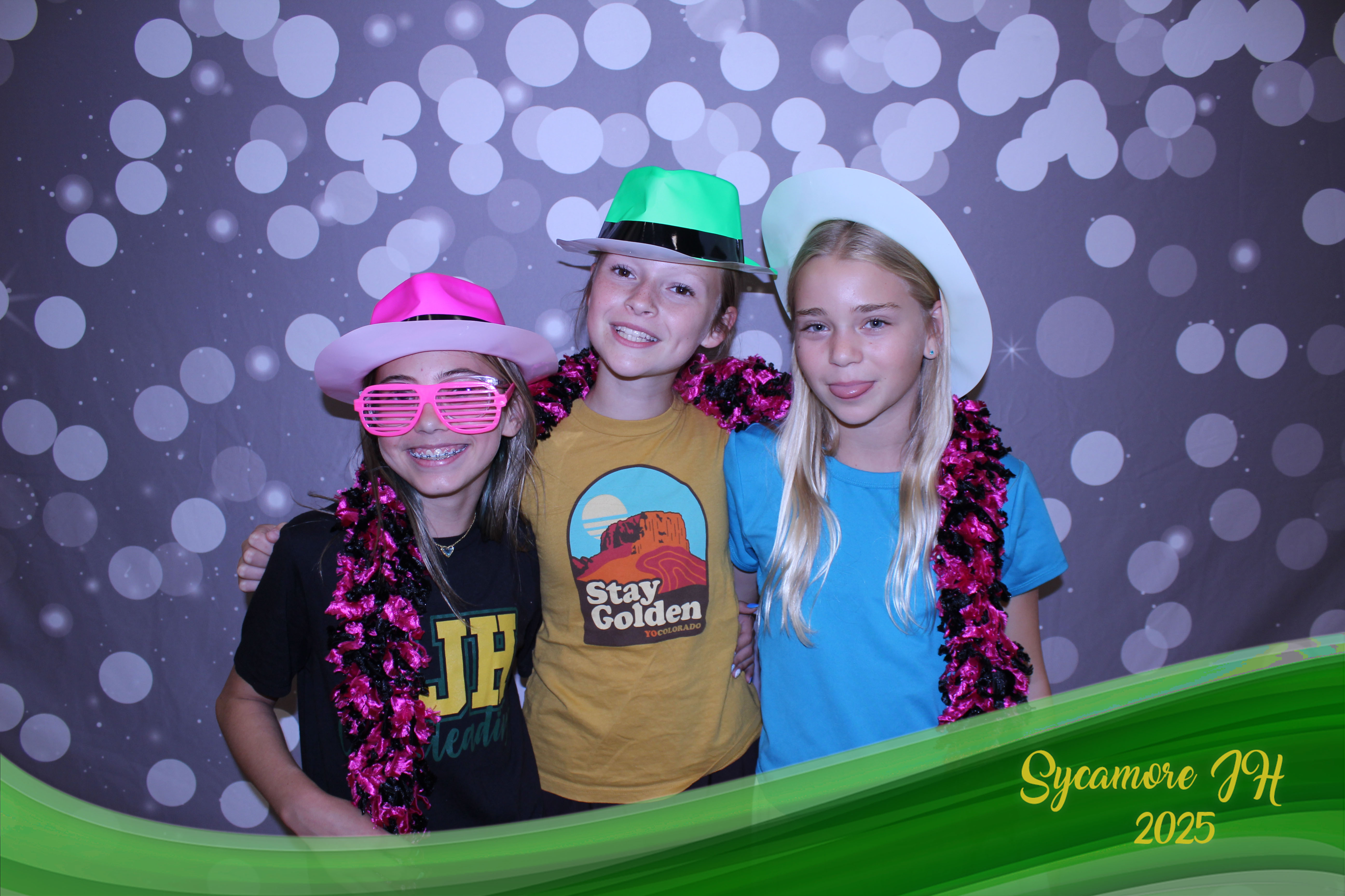 SJHS Fundraiser | View more photos from the event at gallery.photoboothcincy.com/u/PhotoBoothCincy/SJHS-Fundraiser