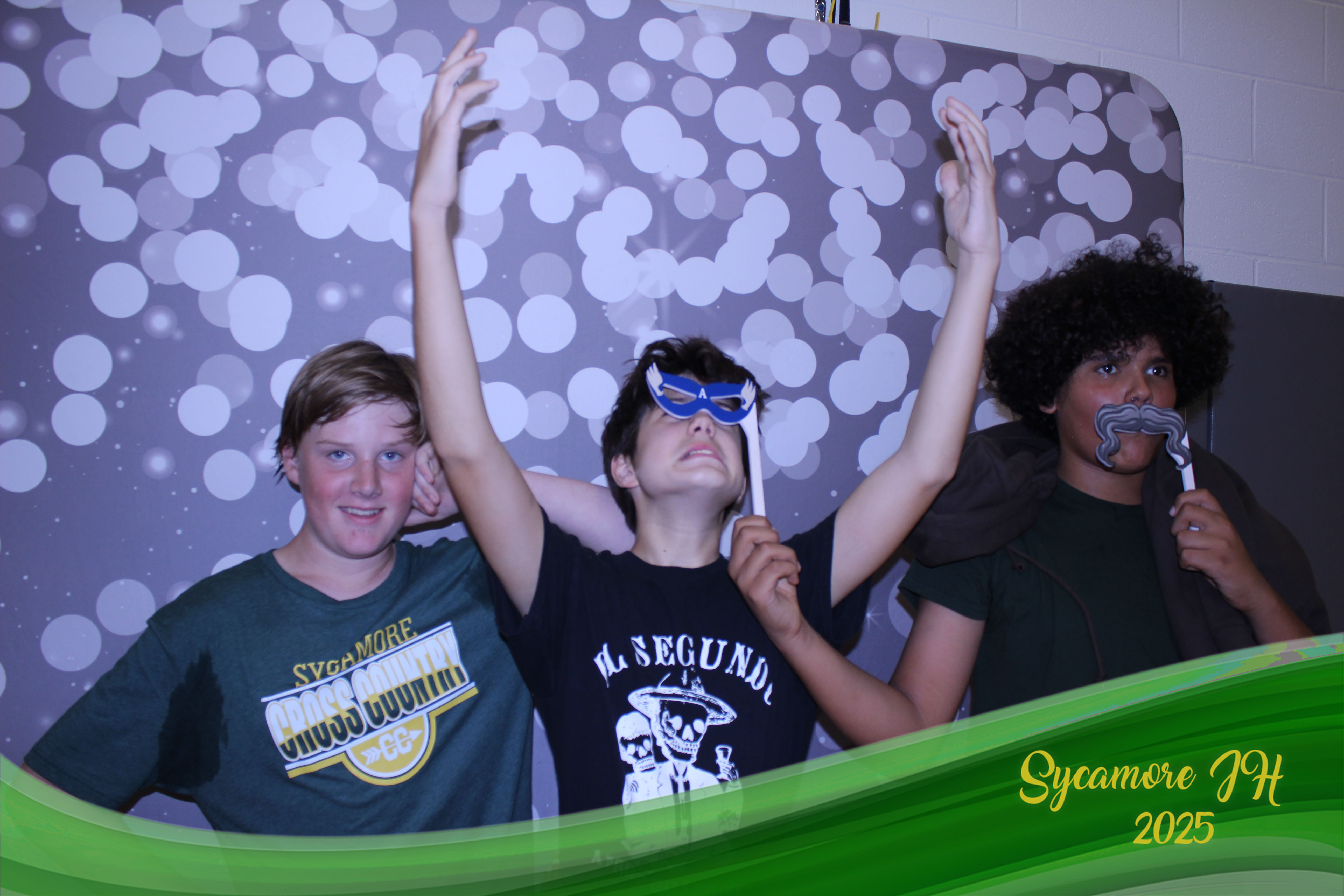 SJHS Fundraiser | View more photos from the event at gallery.photoboothcincy.com/u/PhotoBoothCincy/SJHS-Fundraiser