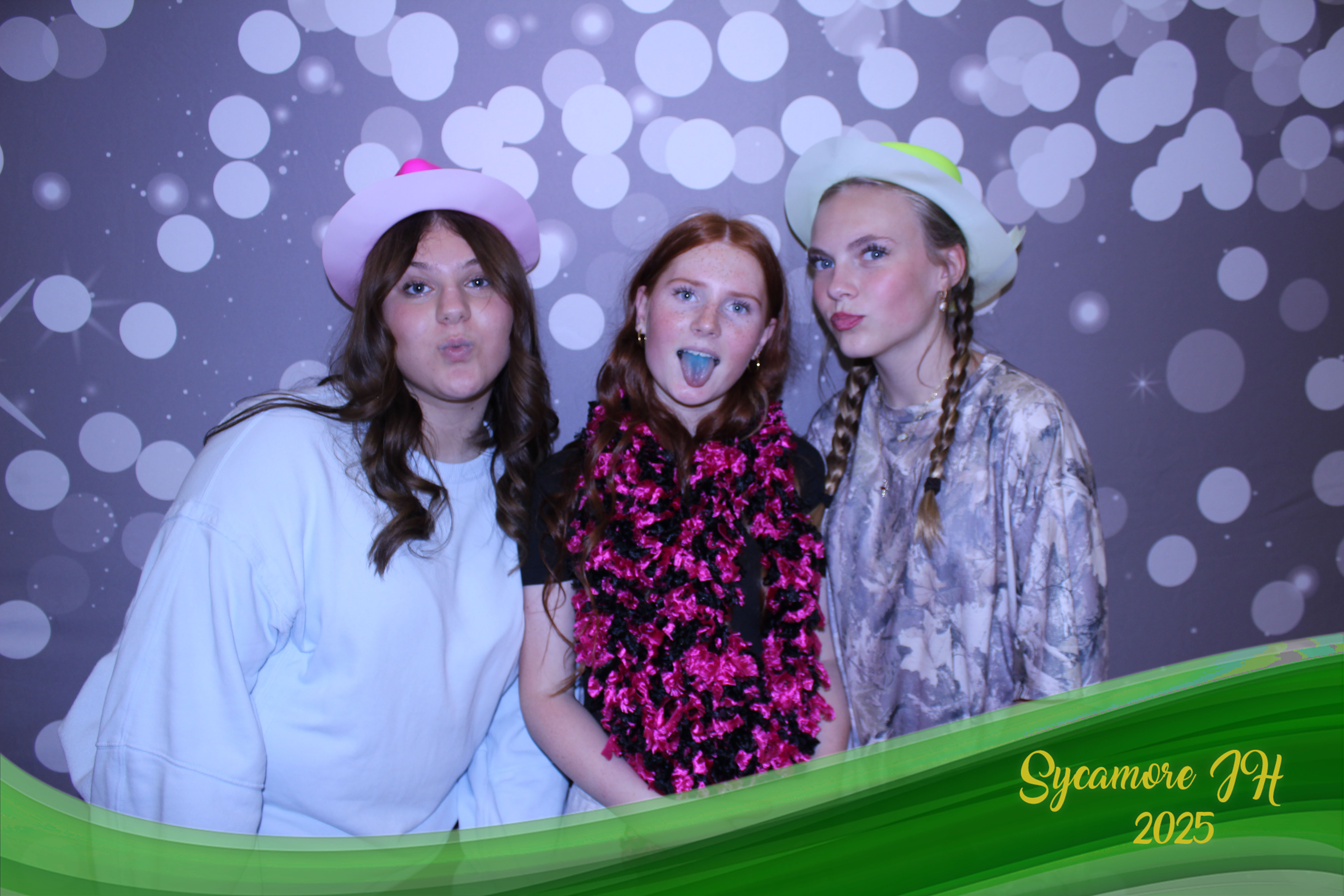 SJHS Fundraiser | View more photos from the event at gallery.photoboothcincy.com/u/PhotoBoothCincy/SJHS-Fundraiser