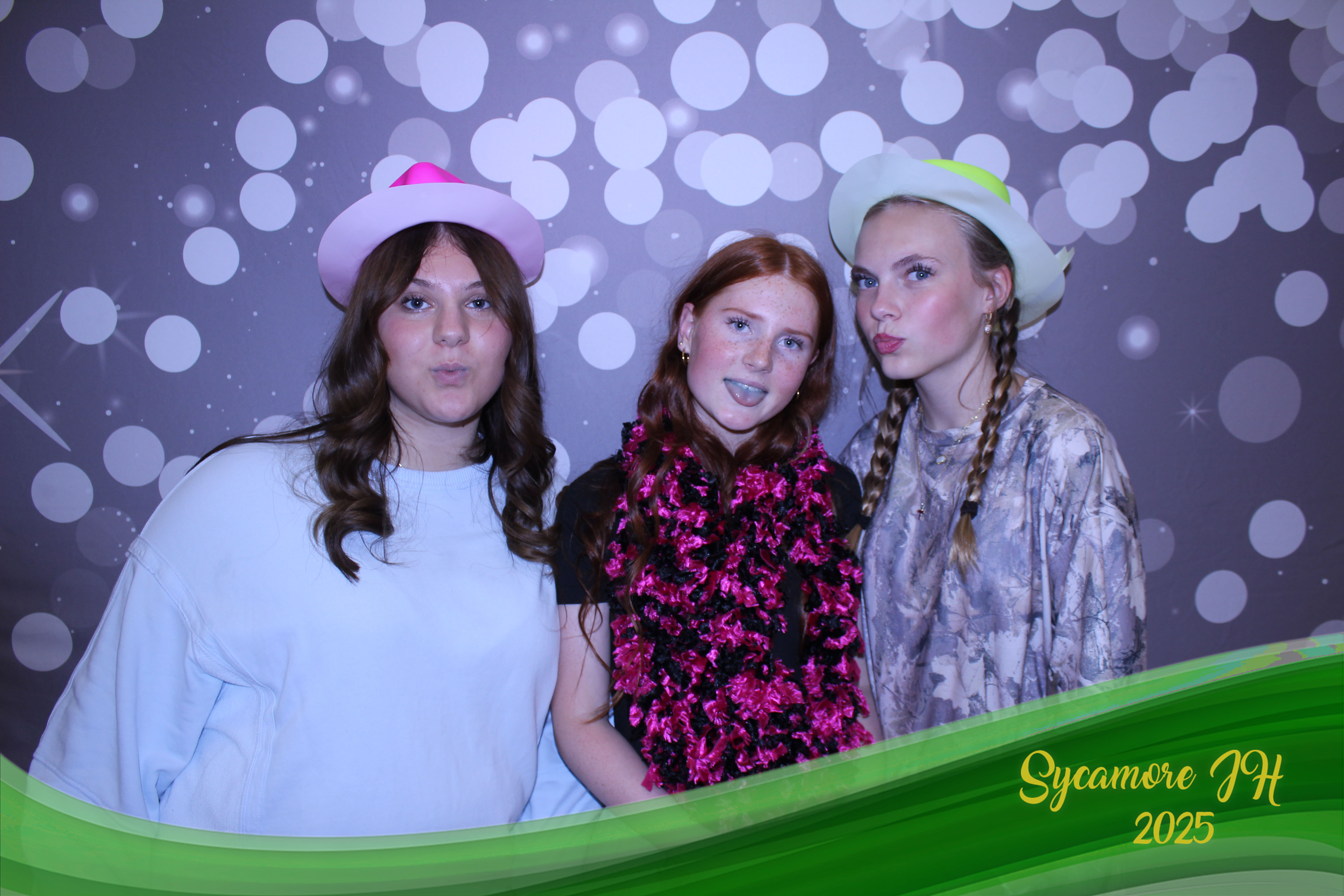 SJHS Fundraiser | View more photos from the event at gallery.photoboothcincy.com/u/PhotoBoothCincy/SJHS-Fundraiser