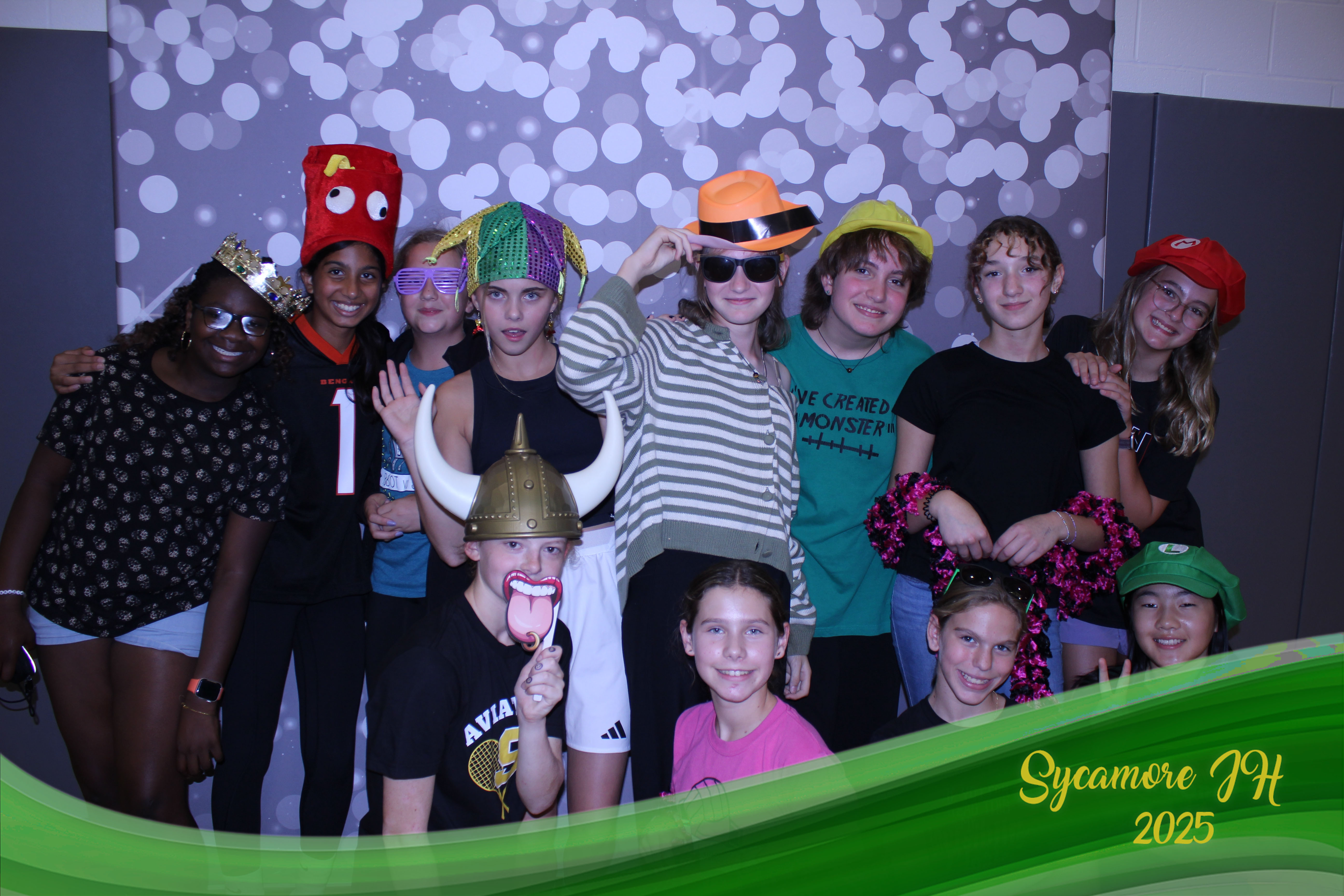 SJHS Fundraiser | View more photos from the event at gallery.photoboothcincy.com/u/PhotoBoothCincy/SJHS-Fundraiser