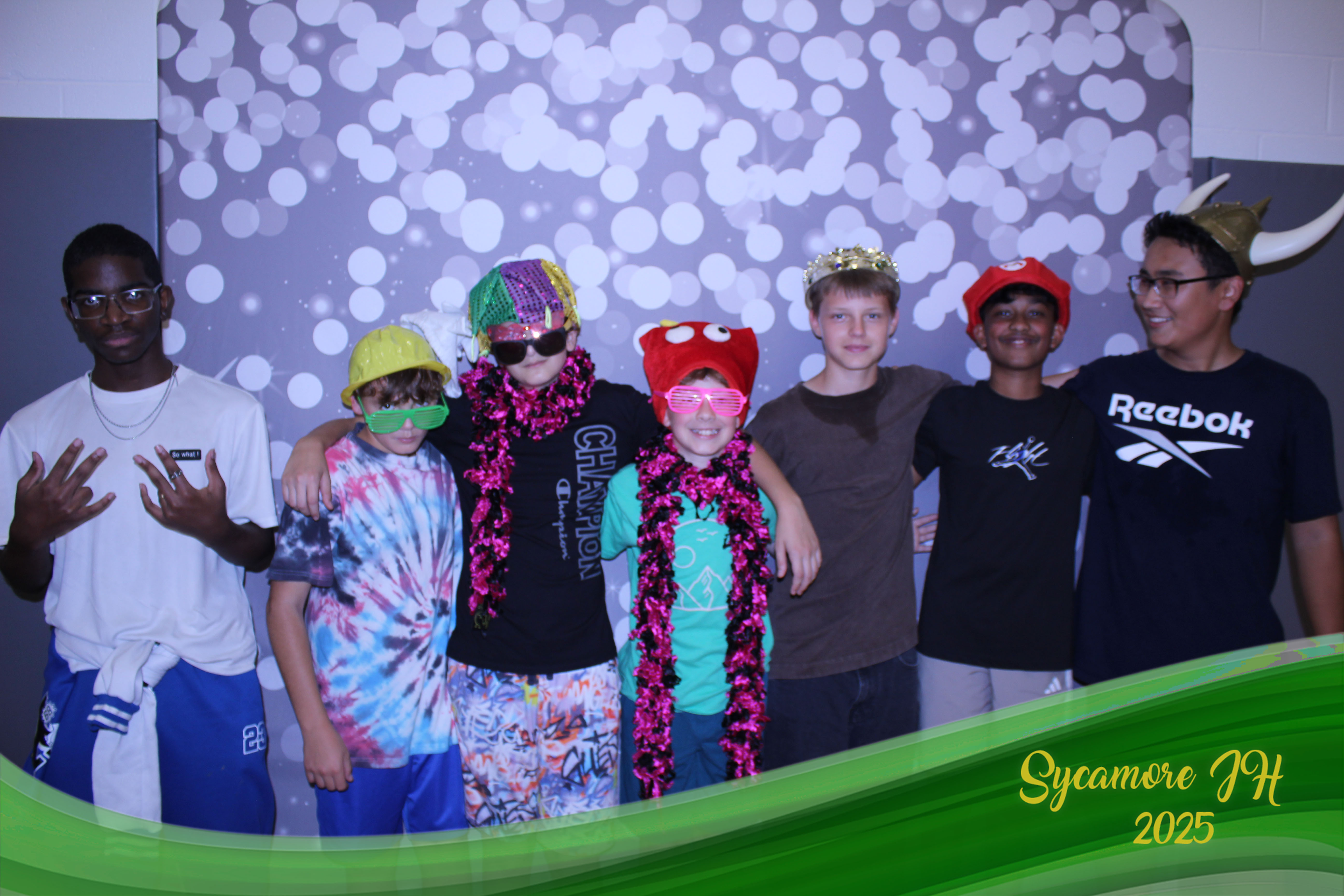 SJHS Fundraiser | View more photos from the event at gallery.photoboothcincy.com/u/PhotoBoothCincy/SJHS-Fundraiser