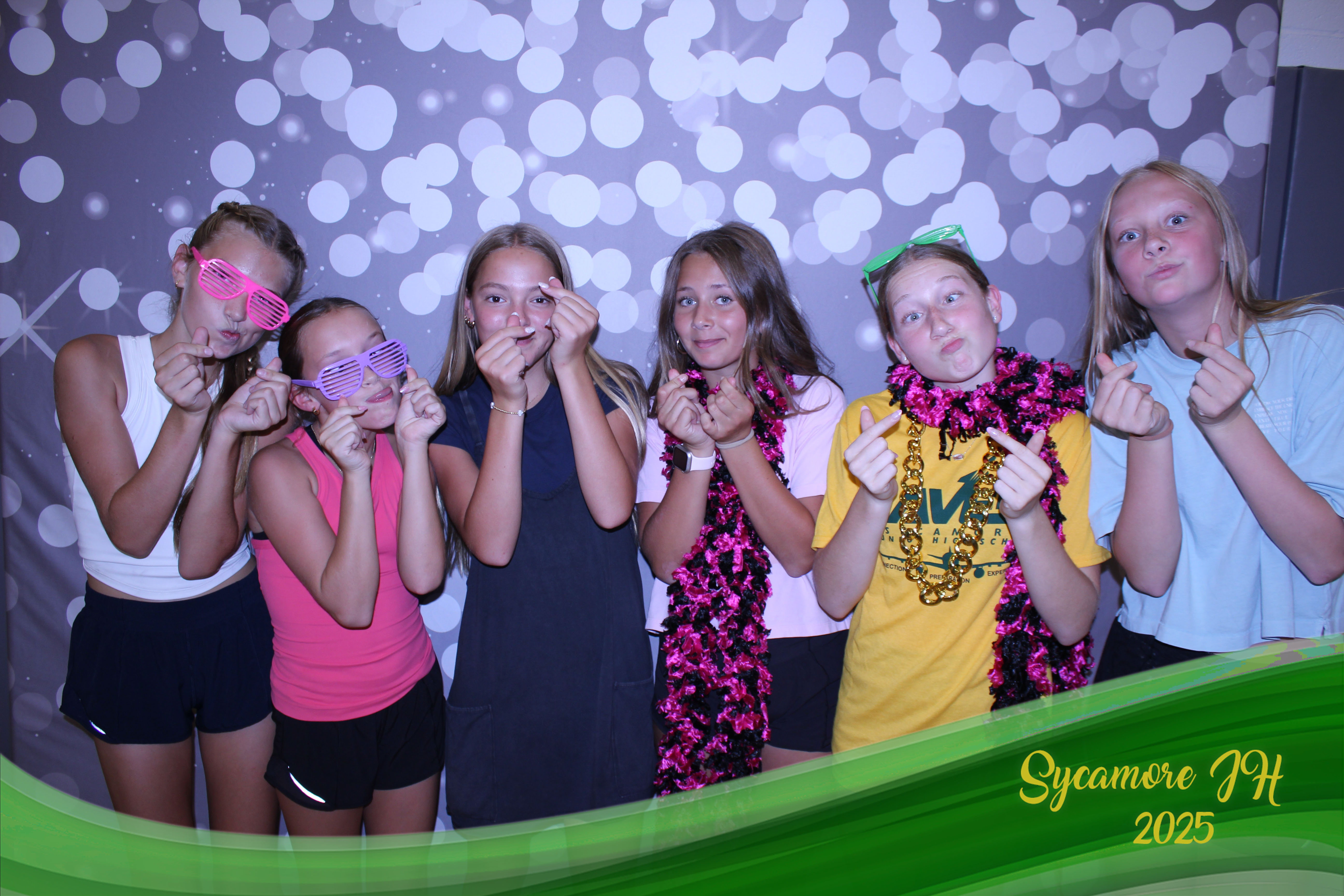 SJHS Fundraiser | View more photos from the event at gallery.photoboothcincy.com/u/PhotoBoothCincy/SJHS-Fundraiser