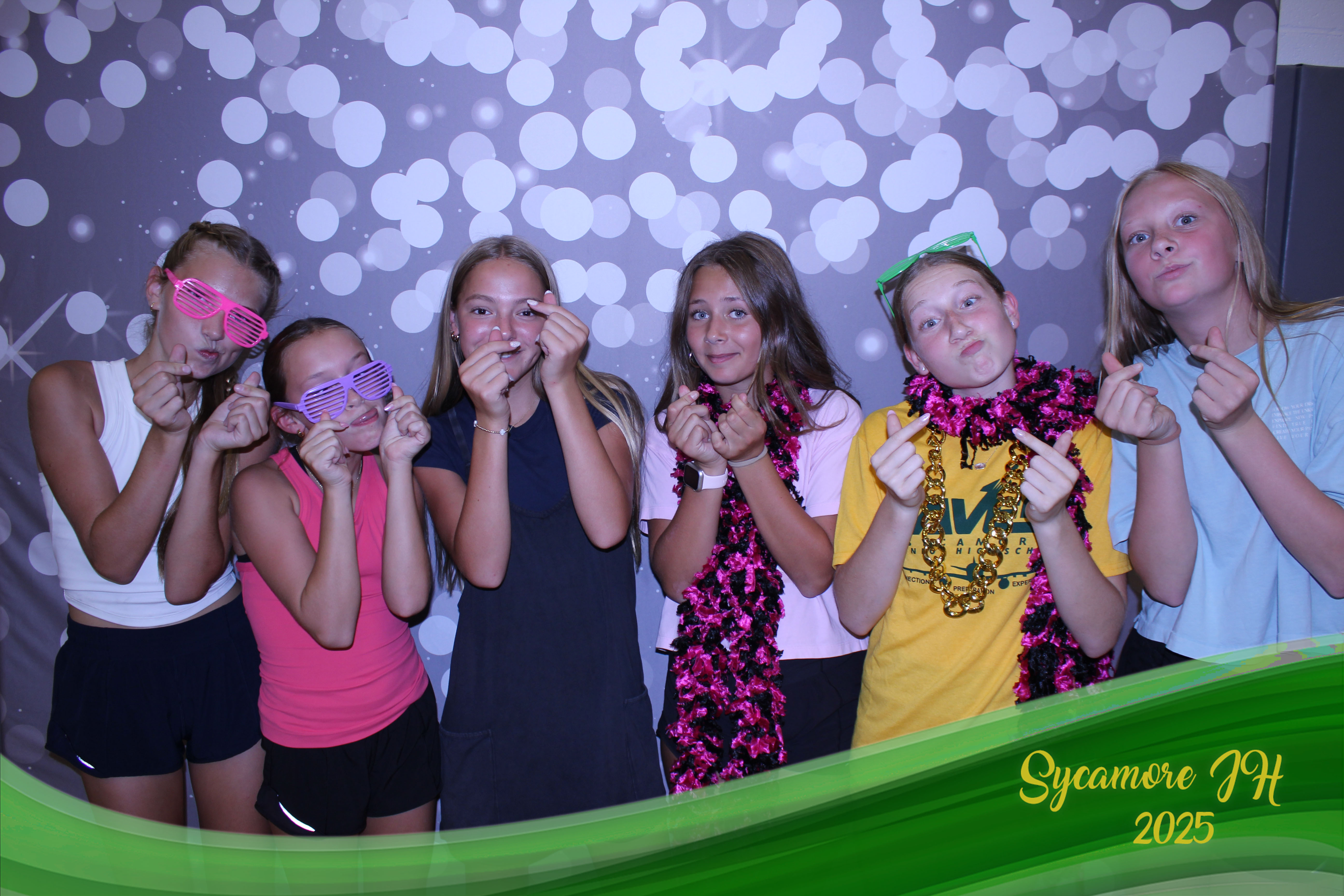 SJHS Fundraiser | View more photos from the event at gallery.photoboothcincy.com/u/PhotoBoothCincy/SJHS-Fundraiser