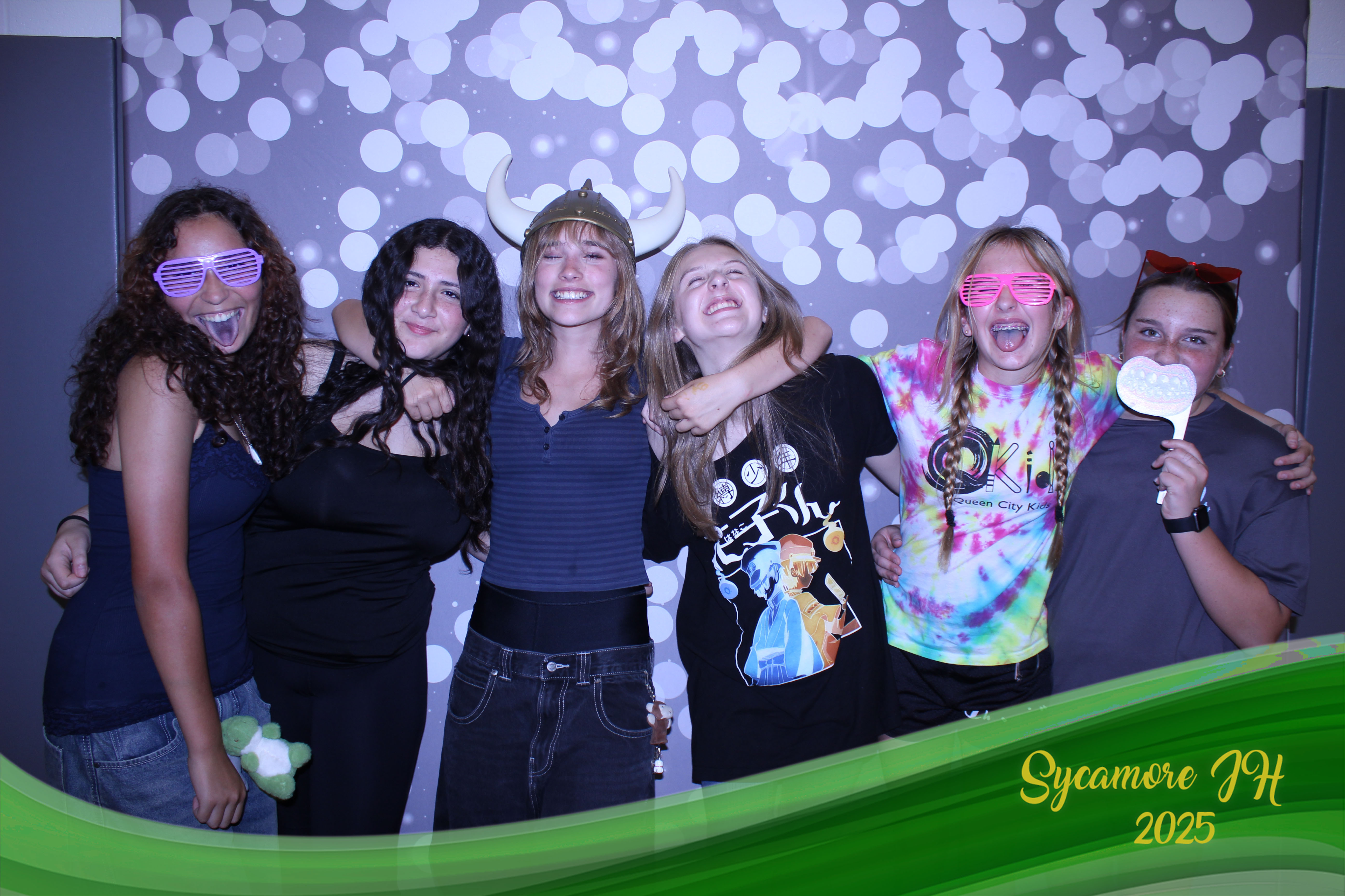 SJHS Fundraiser | View more photos from the event at gallery.photoboothcincy.com/u/PhotoBoothCincy/SJHS-Fundraiser