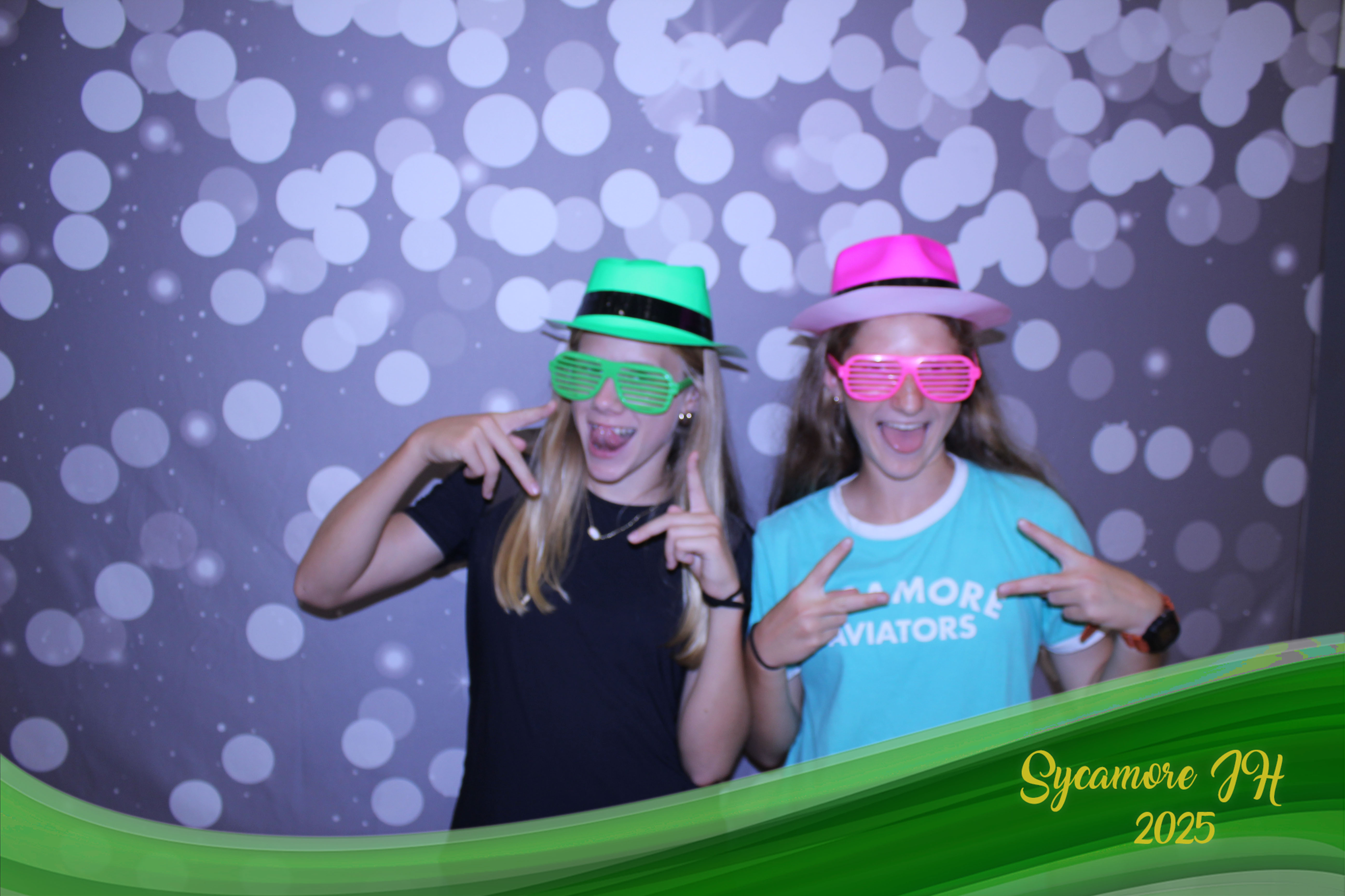 SJHS Fundraiser | View more photos from the event at gallery.photoboothcincy.com/u/PhotoBoothCincy/SJHS-Fundraiser