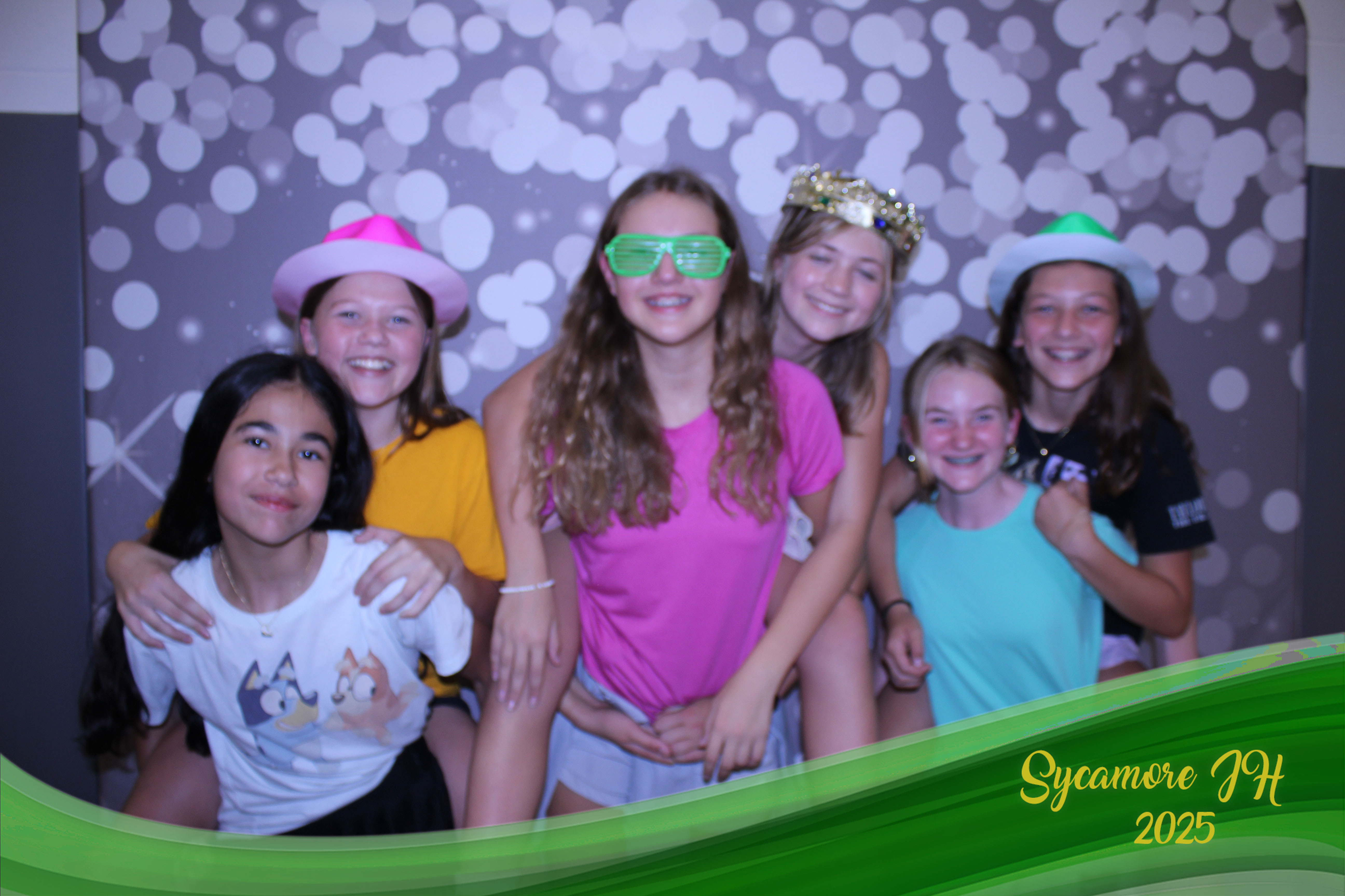 SJHS Fundraiser | View more photos from the event at gallery.photoboothcincy.com/u/PhotoBoothCincy/SJHS-Fundraiser