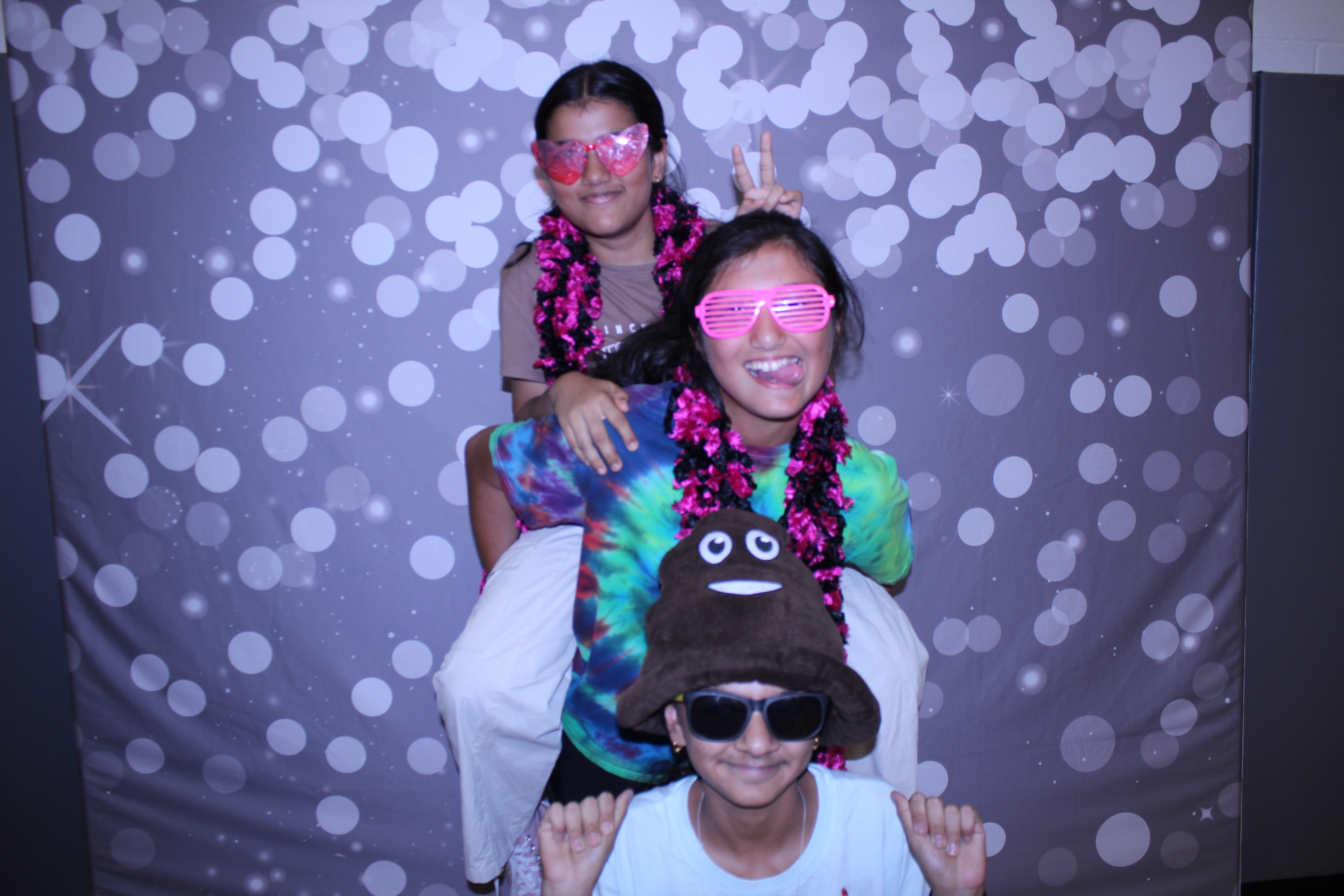 SJHS Fundraiser | View more photos from the event at gallery.photoboothcincy.com/u/PhotoBoothCincy/SJHS-Fundraiser