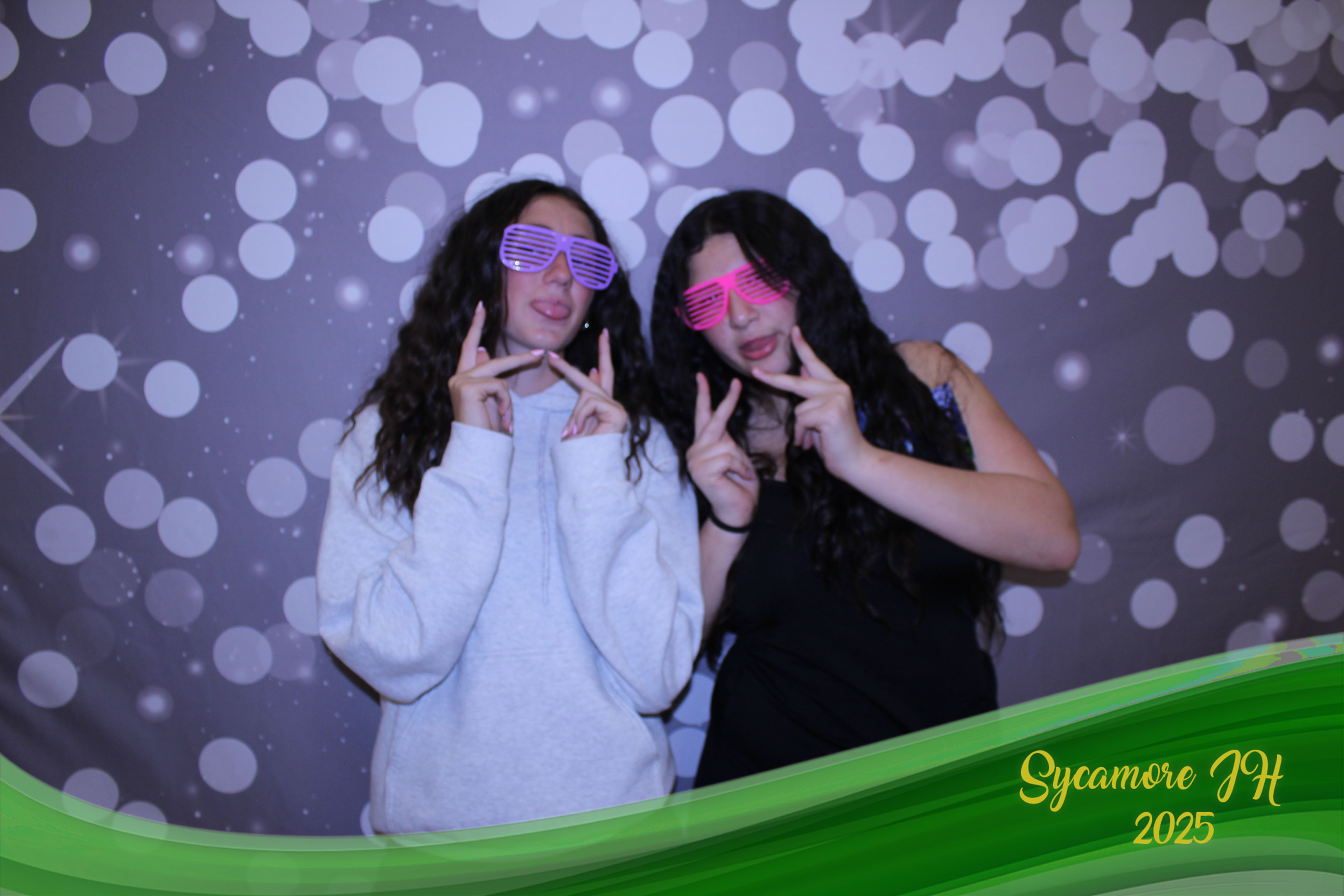SJHS Fundraiser | View more photos from the event at gallery.photoboothcincy.com/u/PhotoBoothCincy/SJHS-Fundraiser